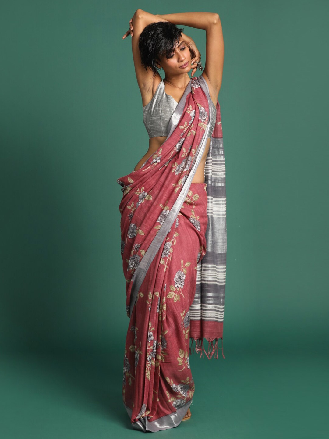 

Indethnic Coral & Grey Floral Handloom Bhagalpuri Saree