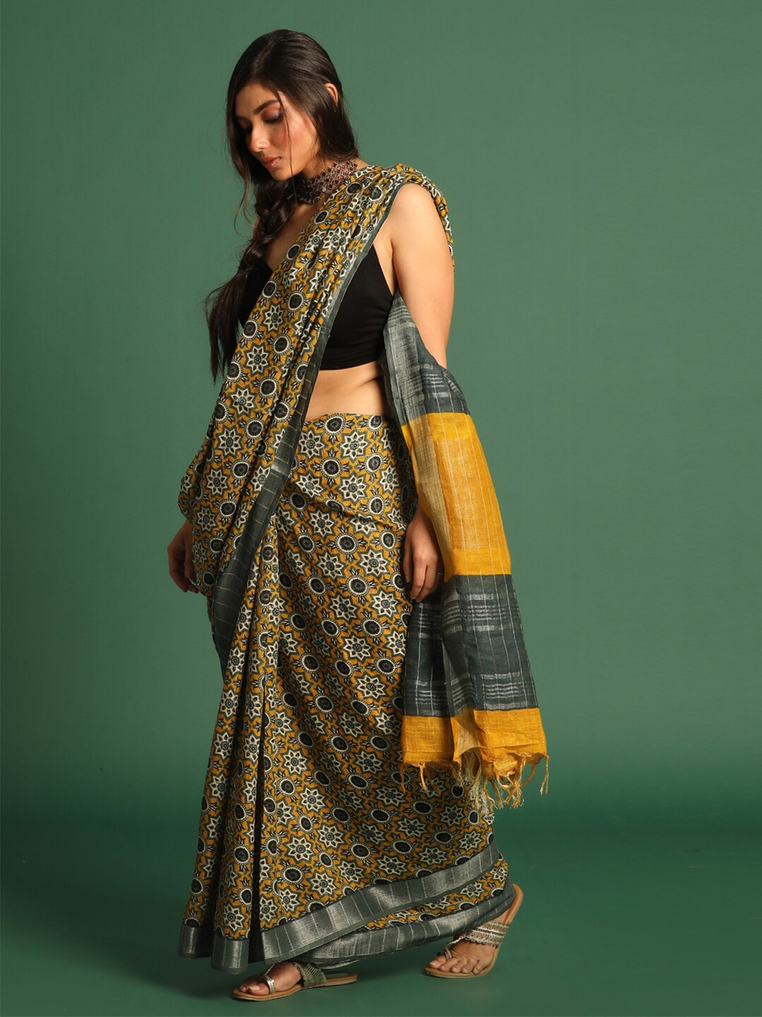 

Indethnic Yellow & Silver-Toned Zari Bhagalpuri Saree