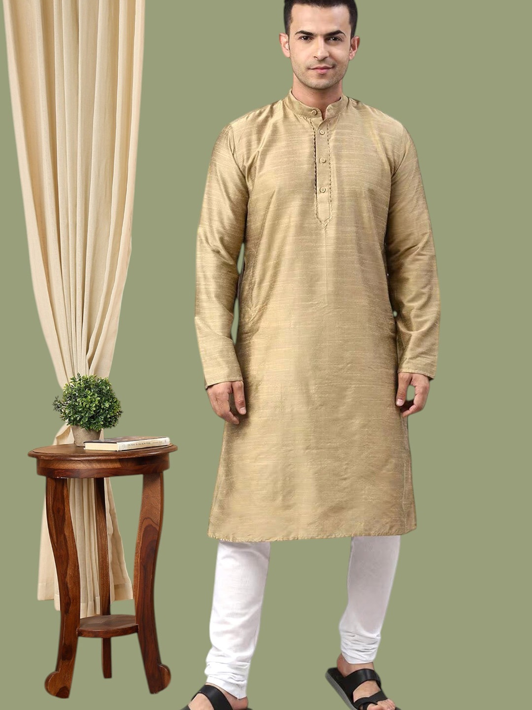 

TATTVA Men Beige Pure Cotton Kurta with Churidar