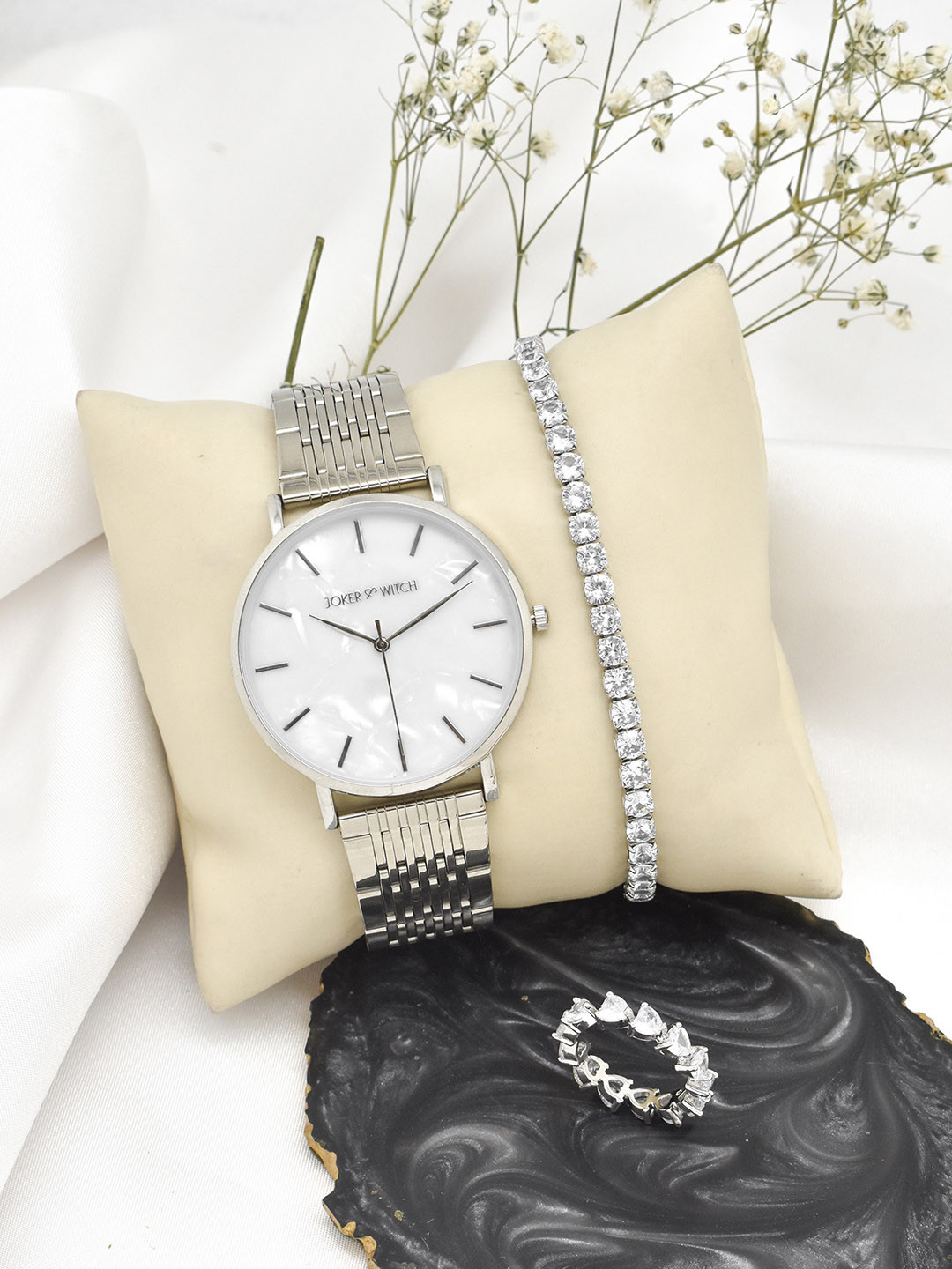 

JOKER & WITCH Women Silver-Toned & White Watch Gift Set