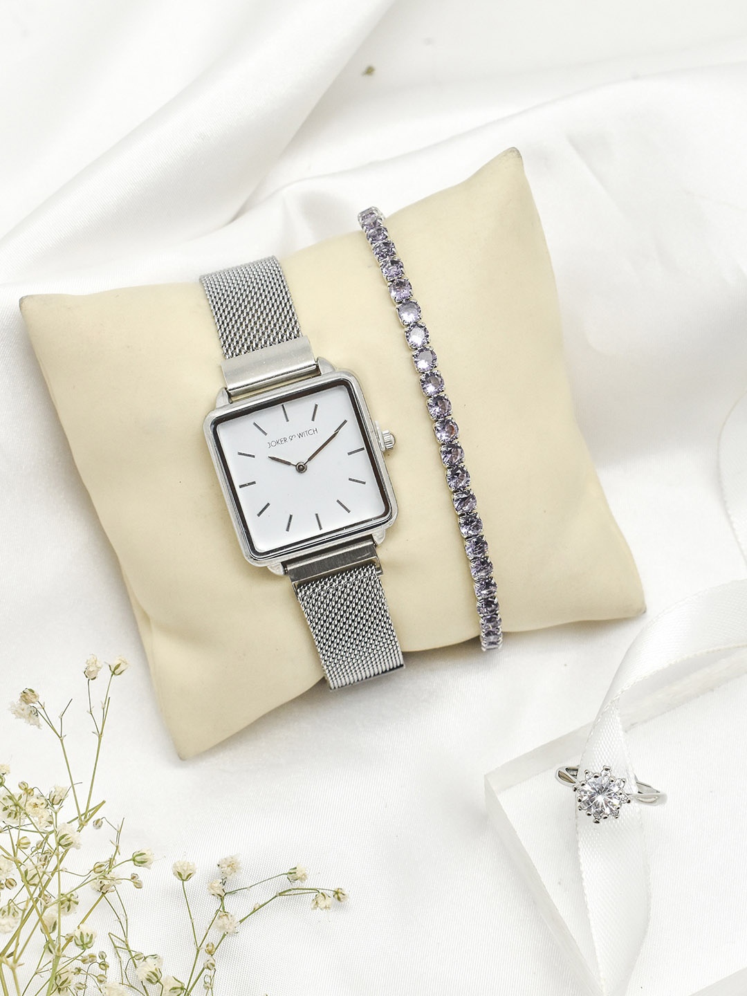 

JOKER & WITCH Women Silver Toned Watch Gift Set