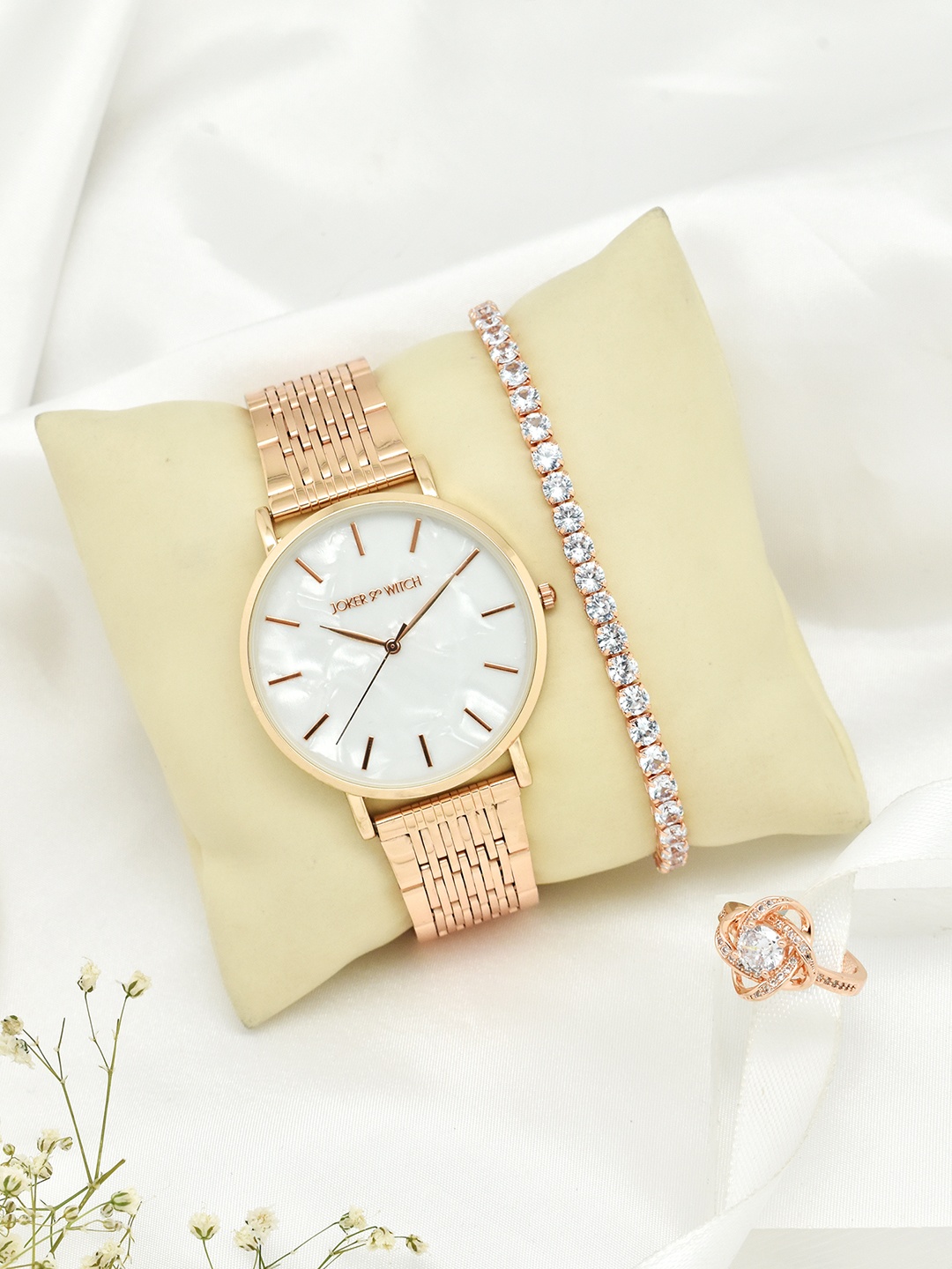 

JOKER & WITCH Women Rose Gold-Toned & White Solid Watch Gift Set