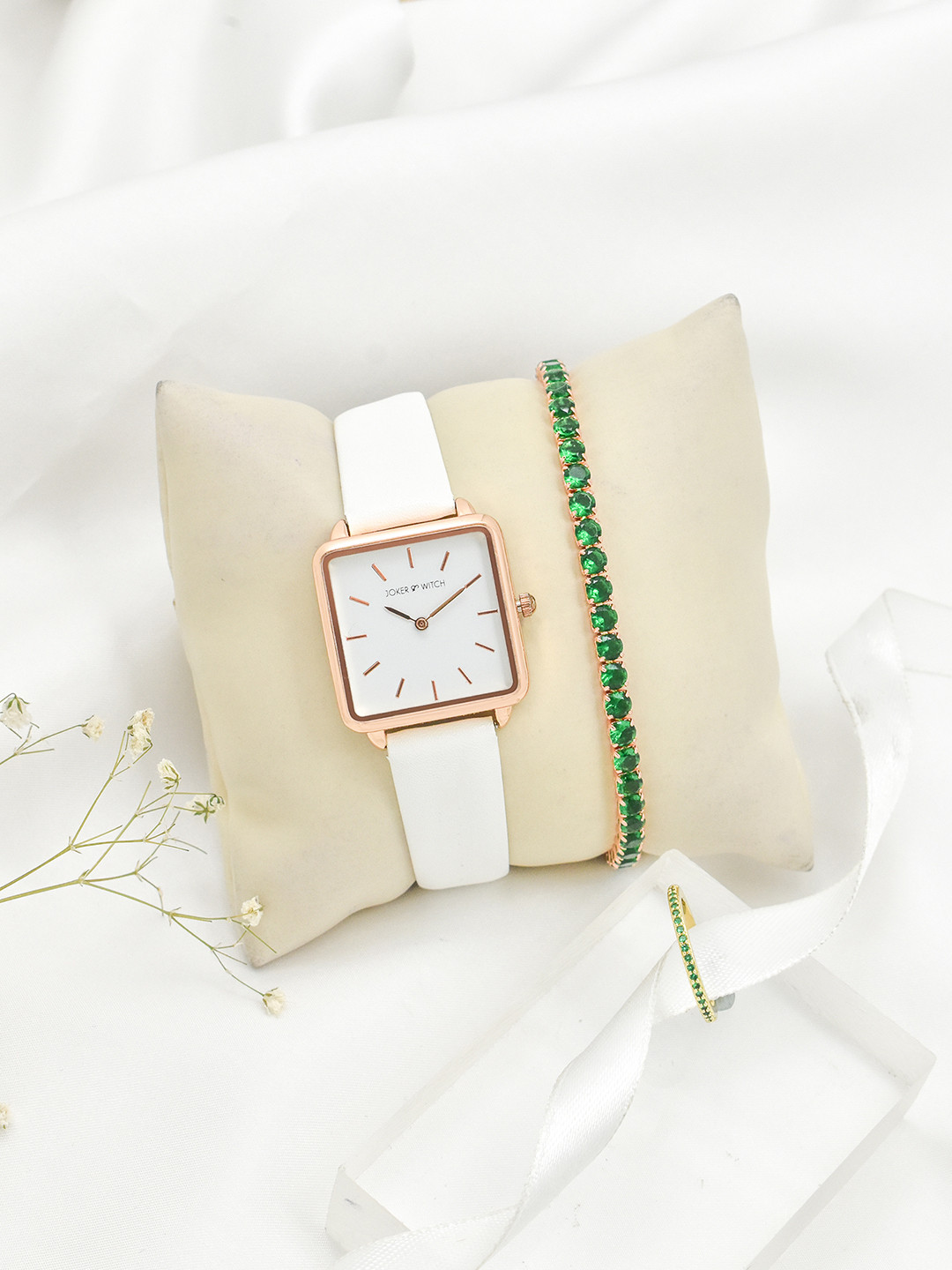 

JOKER & WITCH Women Rose Gold-Toned & White Solid Watch Gift Set