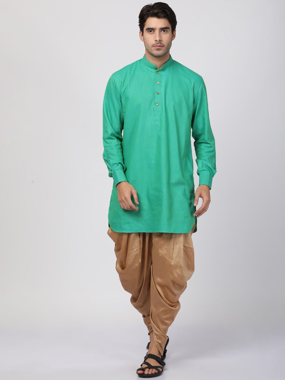 

VASTRAMAY Men Green Kurta with Dhoti Pants