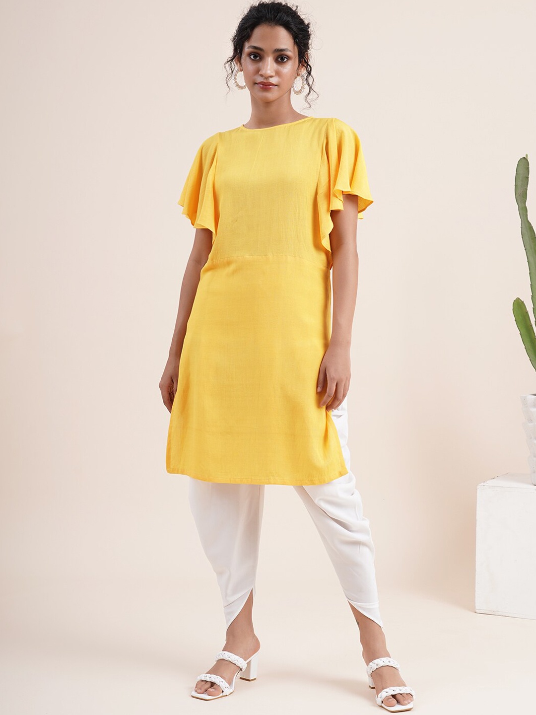 

Abhishti Women Yellow & White Flutter Sleeves Kurta with Dhoti Pants
