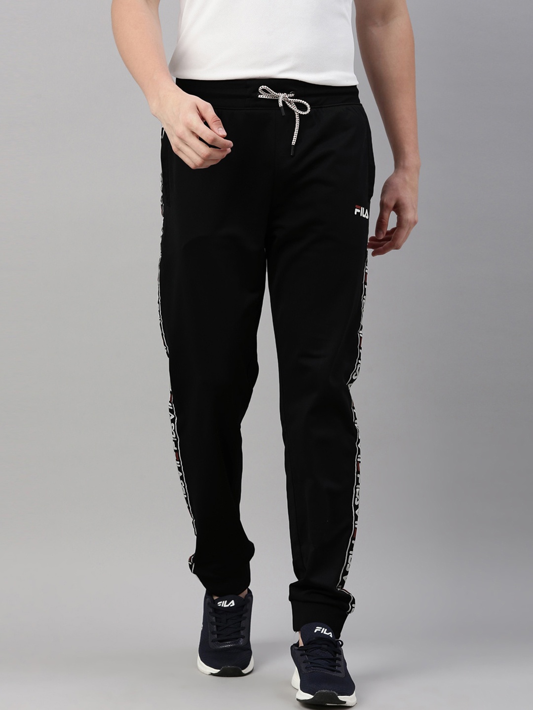 

FILA Men Black Solid Joggers