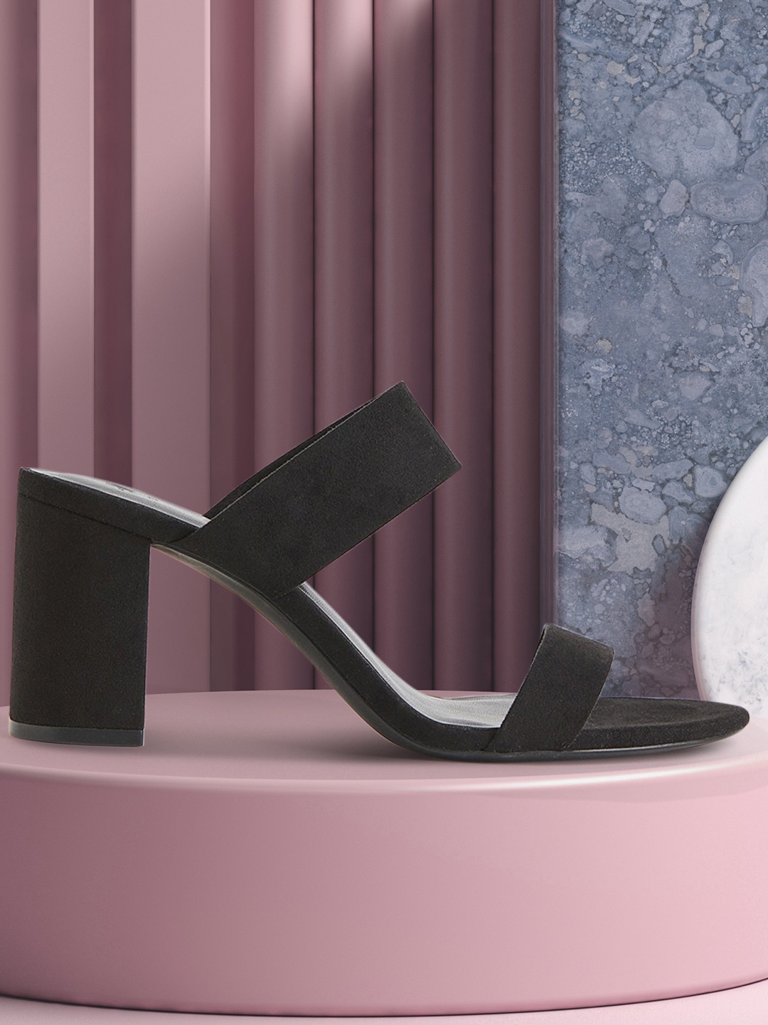 

H&M Women Black Block Heel Mules