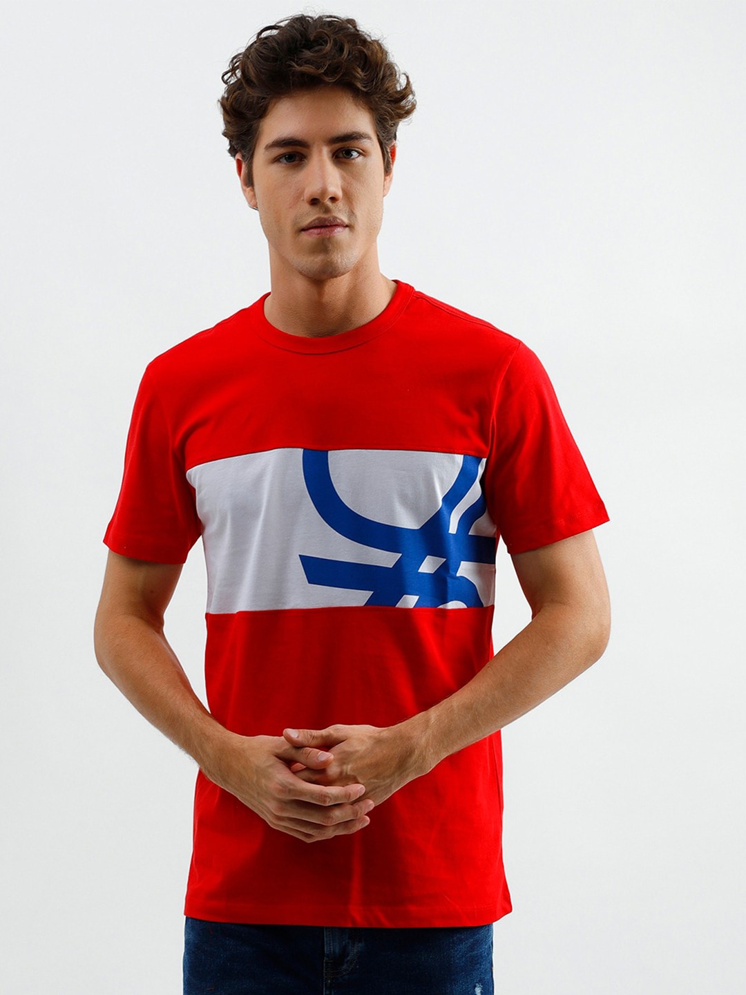

United Colors of Benetton Men Red Colourblocked T-shirt