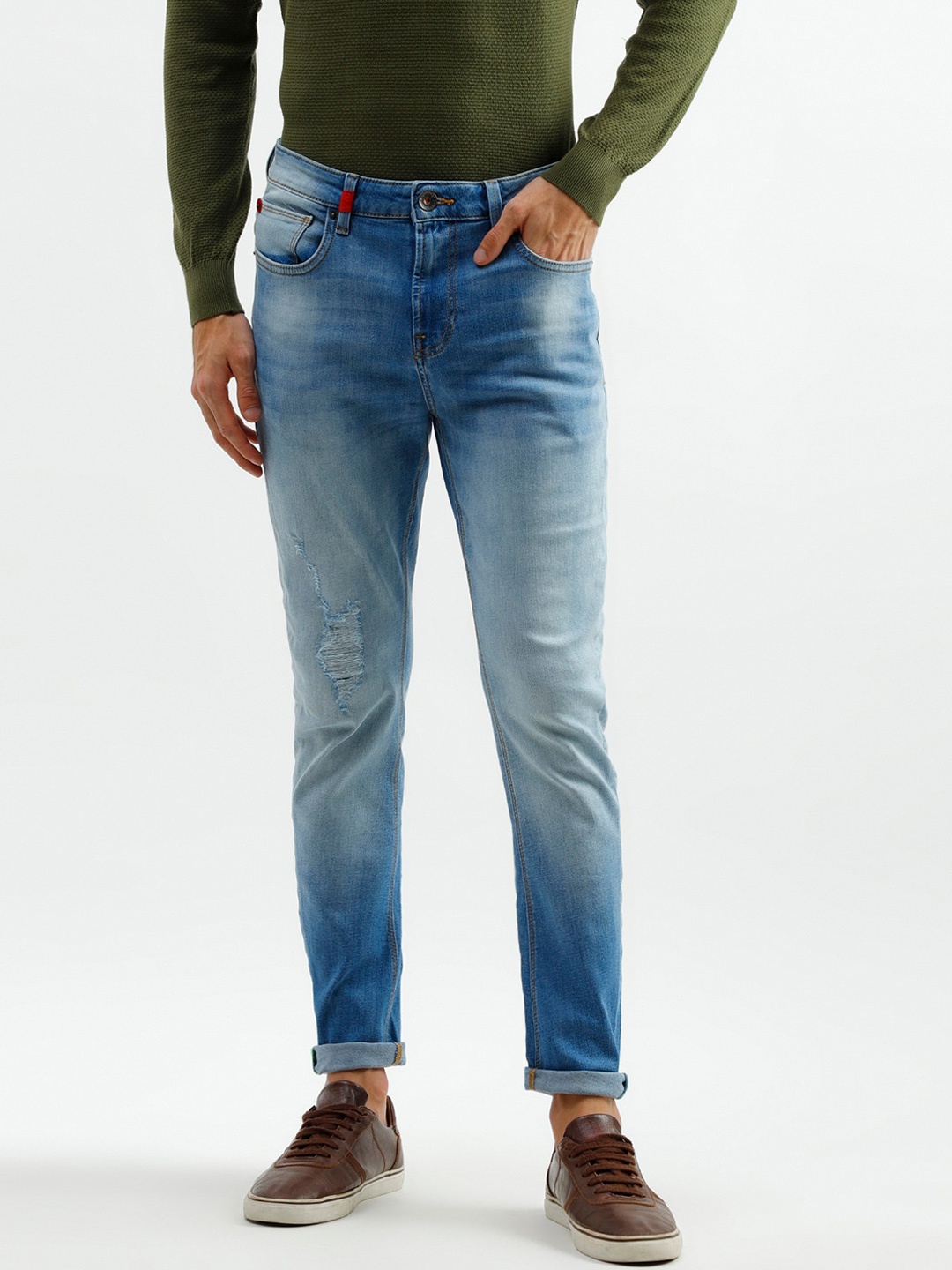 

United Colors of Benetton Men Blue Mildly Distressed Heavy Fade Jeans