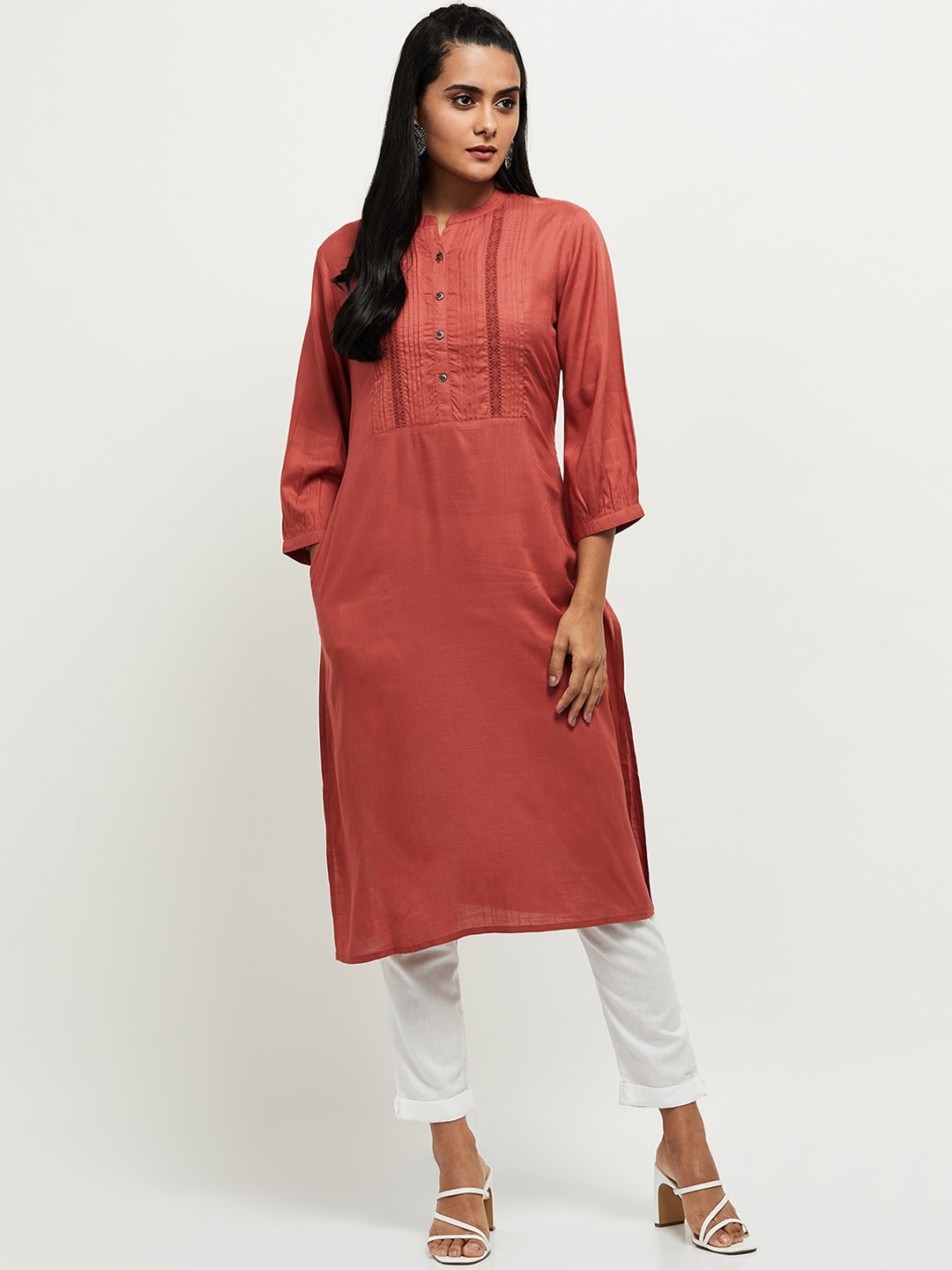 

max Women Pink Yoke Design Kurta