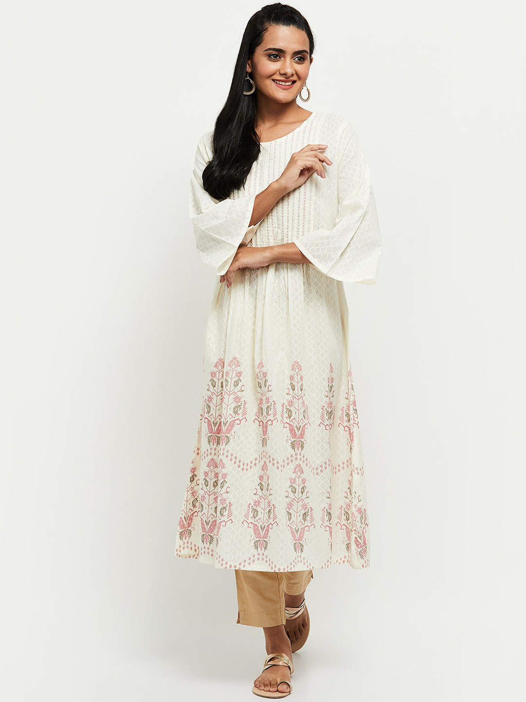 

max Women Off White & Pink Ethnic Motifs Printed Flared Sleeves Cotton Kurta