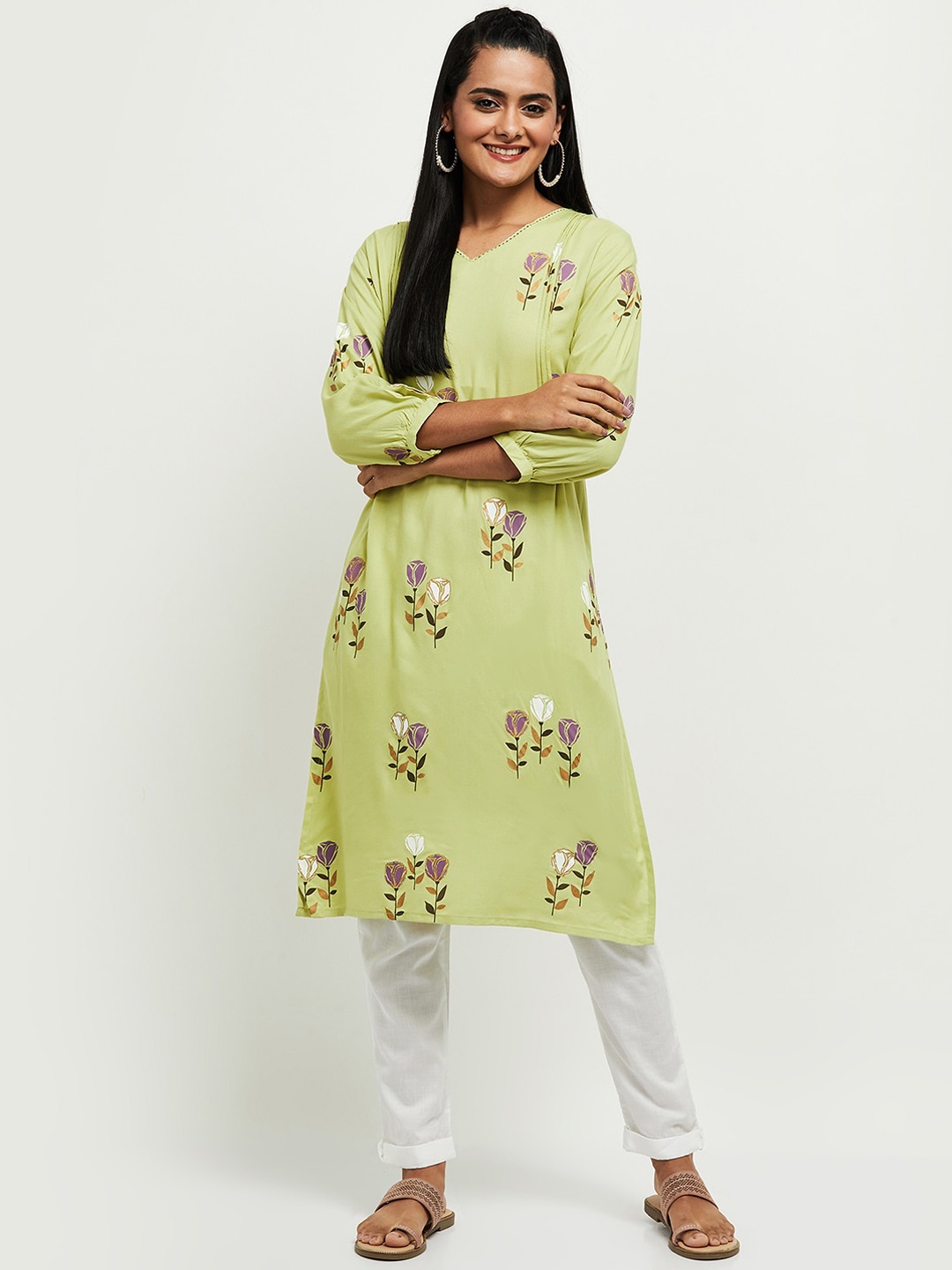 

max Green Floral Printed Kurta