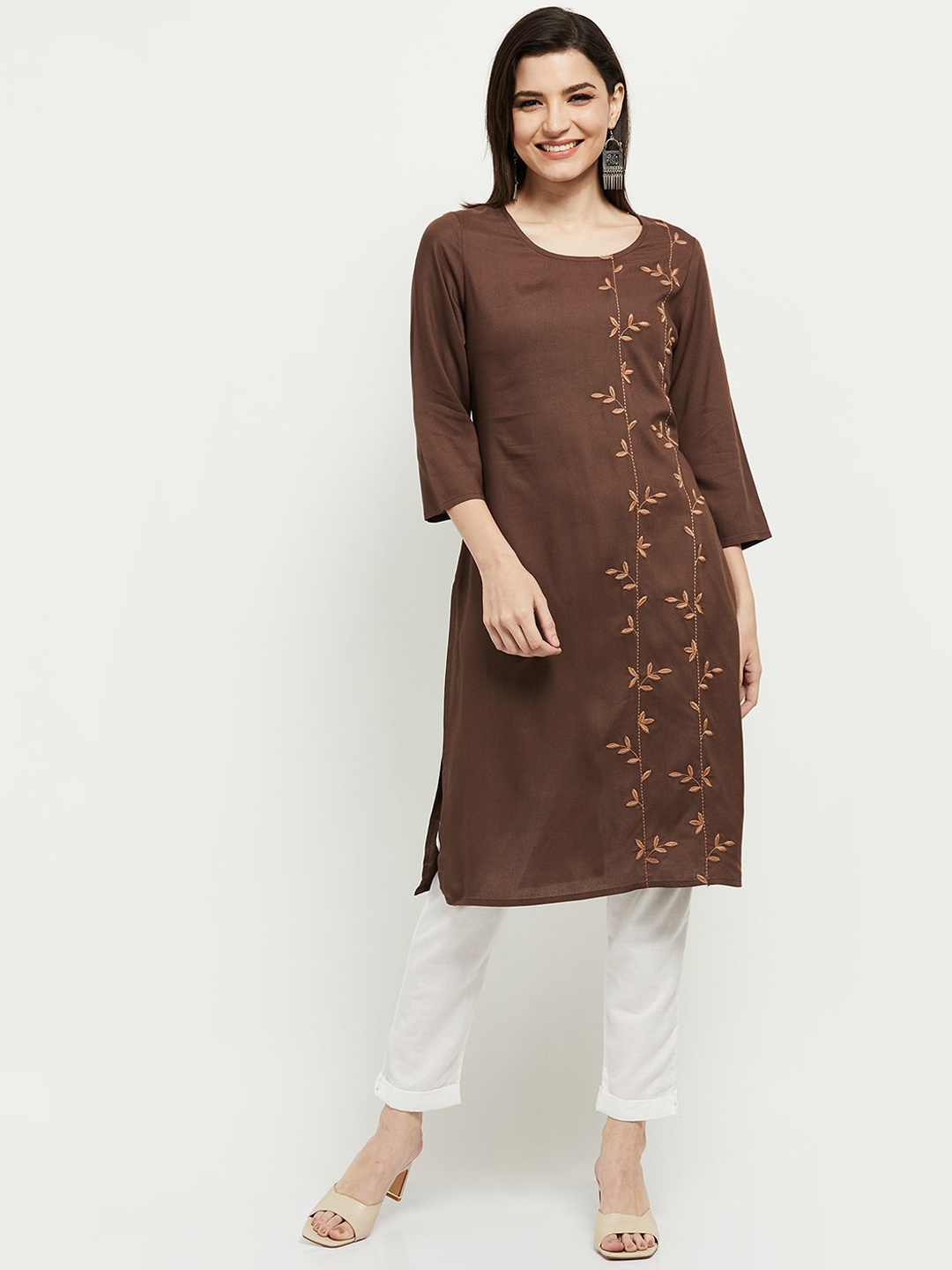 

max Women Brown Floral Embroidered Straight Kurta