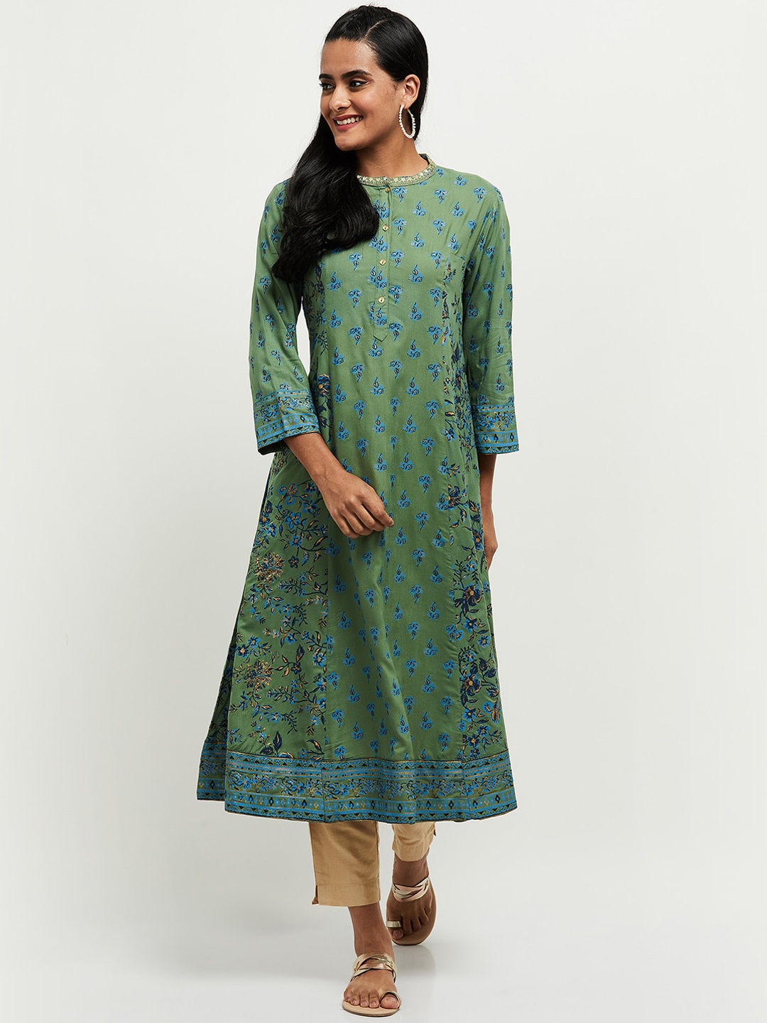 

max Women Green & Blue Floral Printed Anarkali Kurta