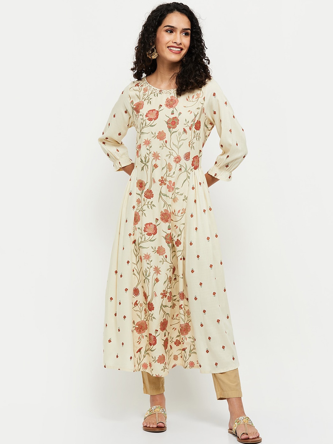 

max Off White Floral Printed A-Line Kurta