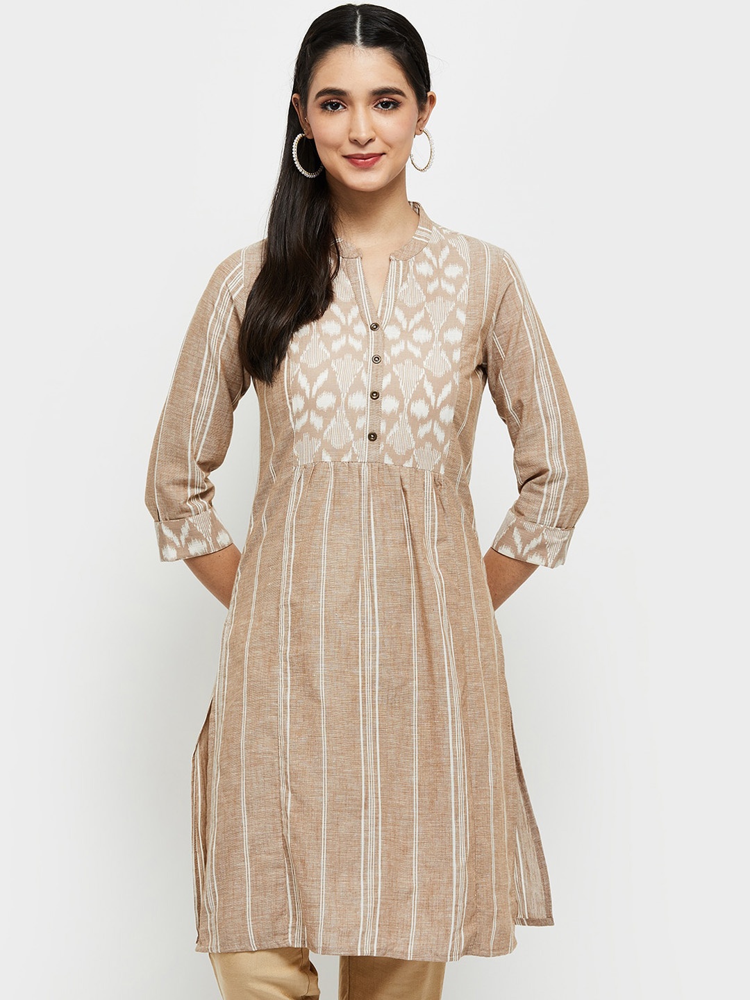 

max Women Beige & White Printed Cotton Kurta