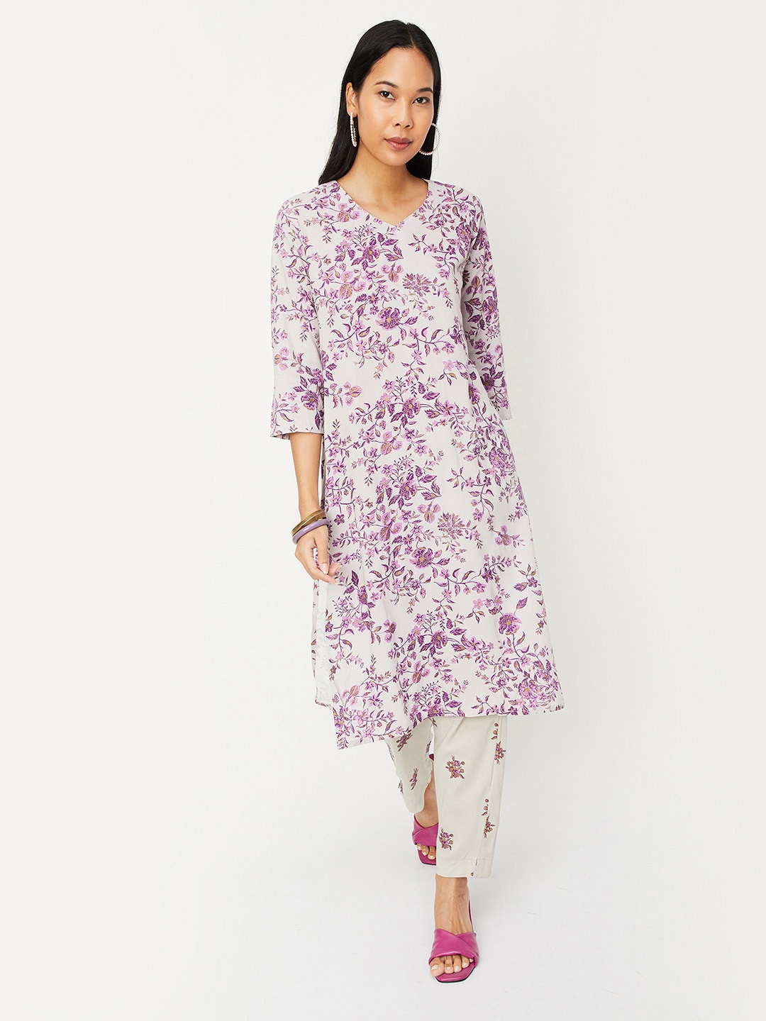 

max Women Lavender Floral Printed Kurta with Trousers