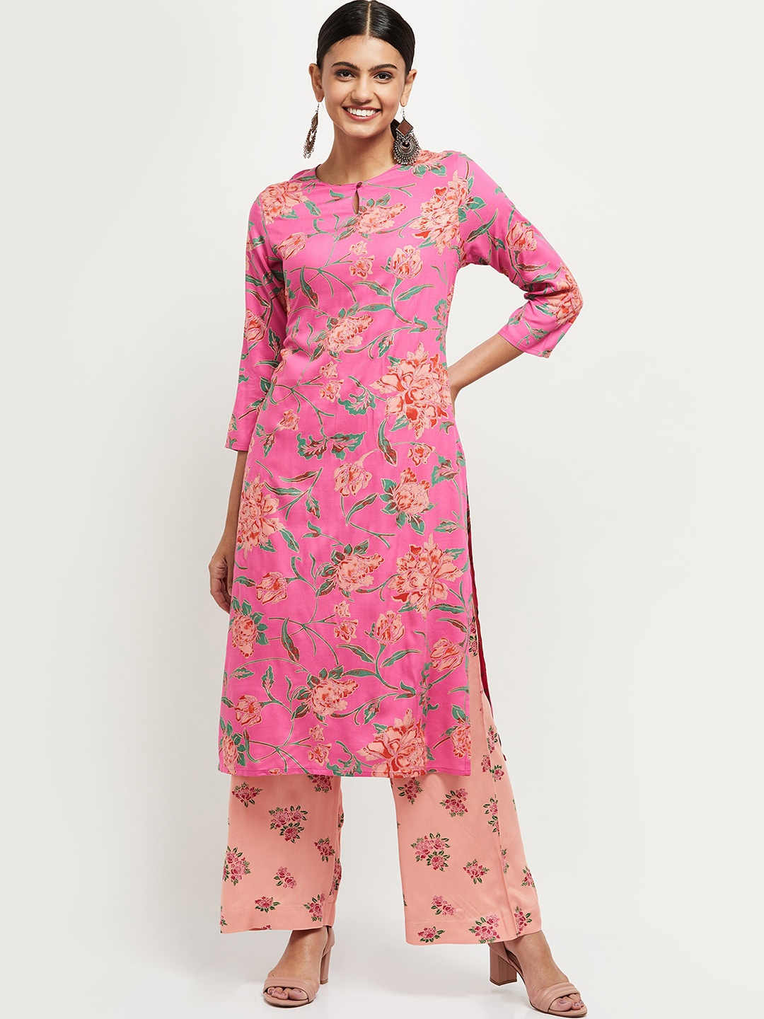 

max Women Pink Printed Kurta with Palazzos