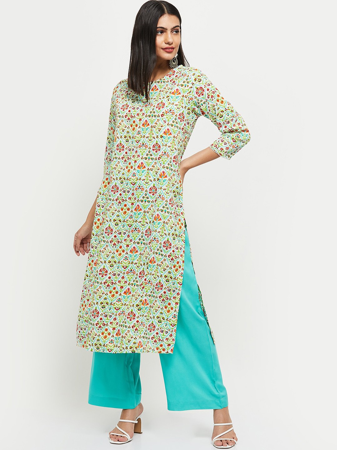 

max Women White Printed Kurta with Palazzos