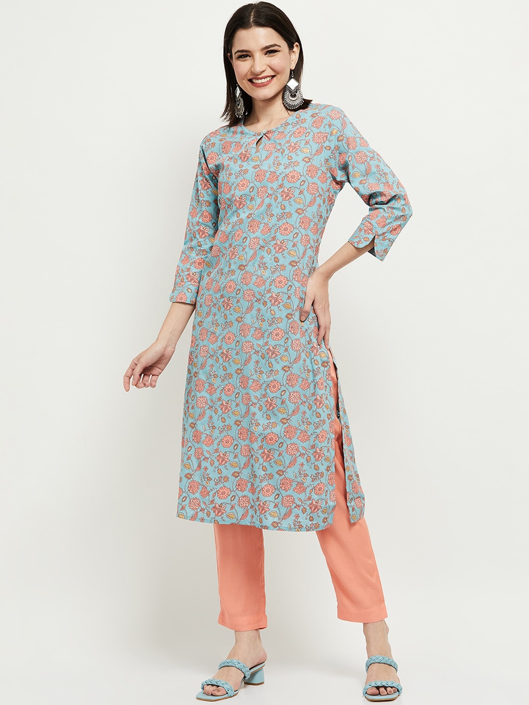 

max Women Blue Printed Kurta with Trousers