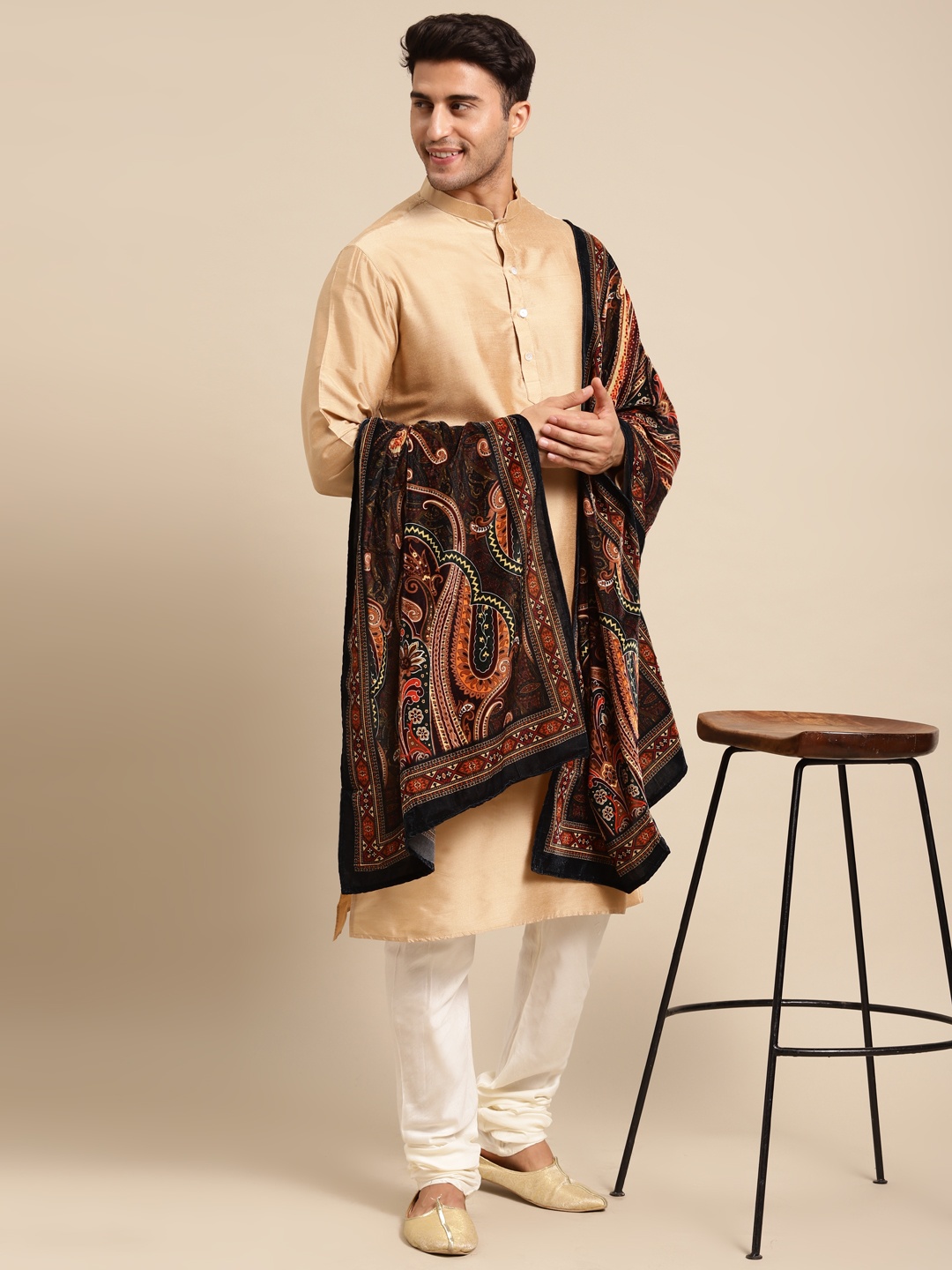 

KISAH Men Golden Kurta with Churidar & Shawl, Gold