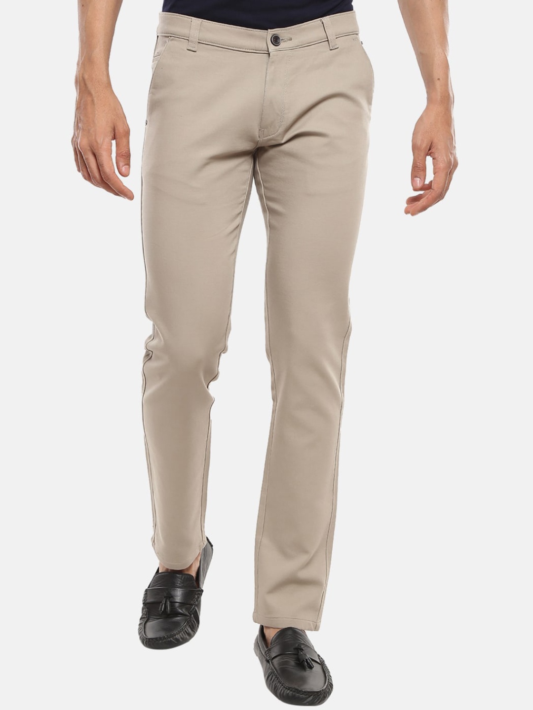 

V-Mart Men Beige Slim Fit Easy Wash Chinos Trousers