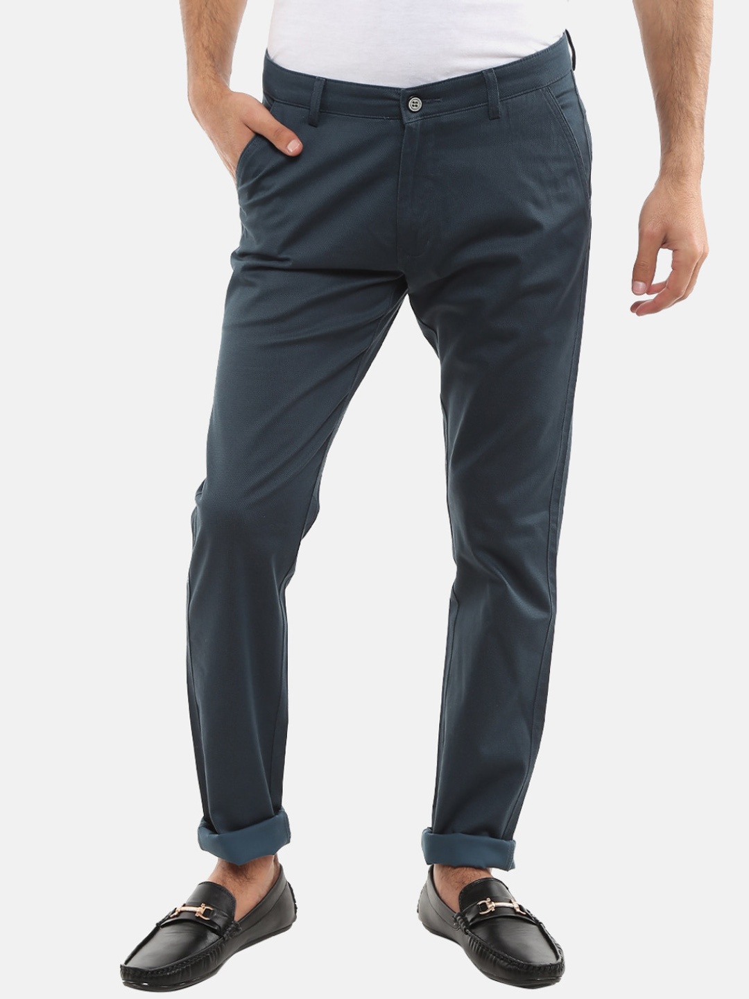 

V-Mart Men Olive Green Slim Fit Easy Wash Chinos Trousers