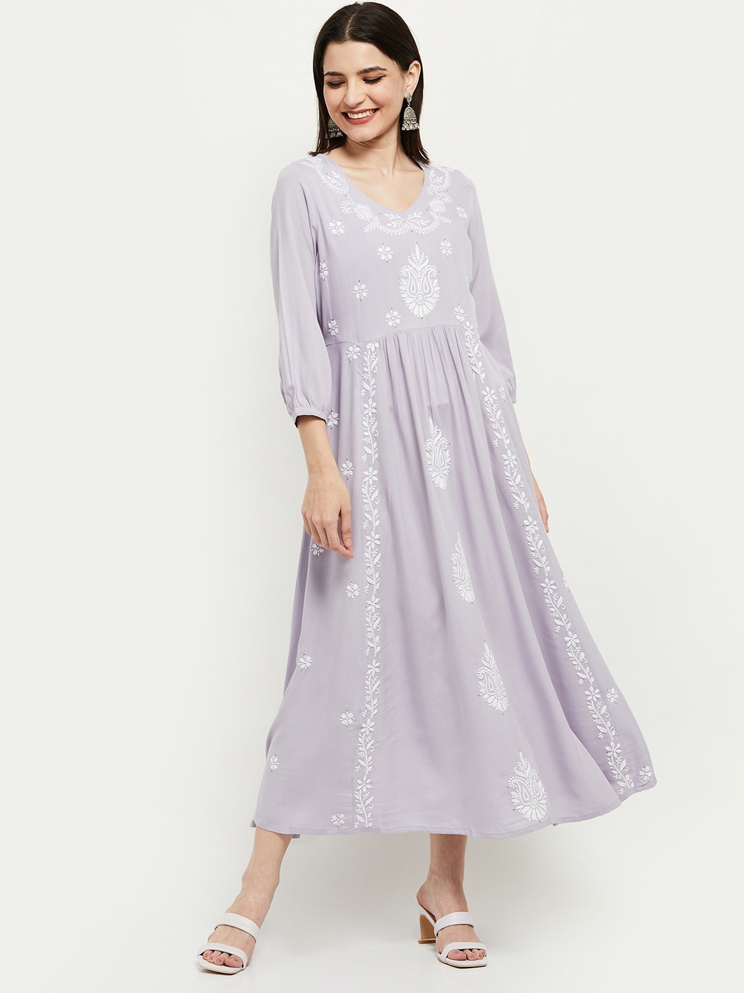 

max Women Purple & White Ethnic Motifs Embroidered A-Line Dress