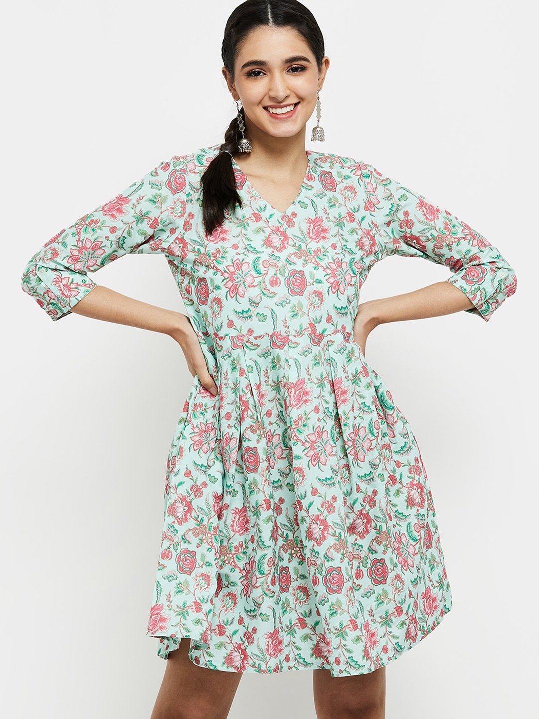 

max Pink Floral Dress