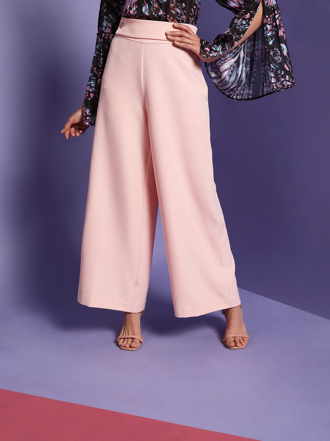 

Vero Moda Marquee Collection Women Pink Solid Flared High-Rise Trousers