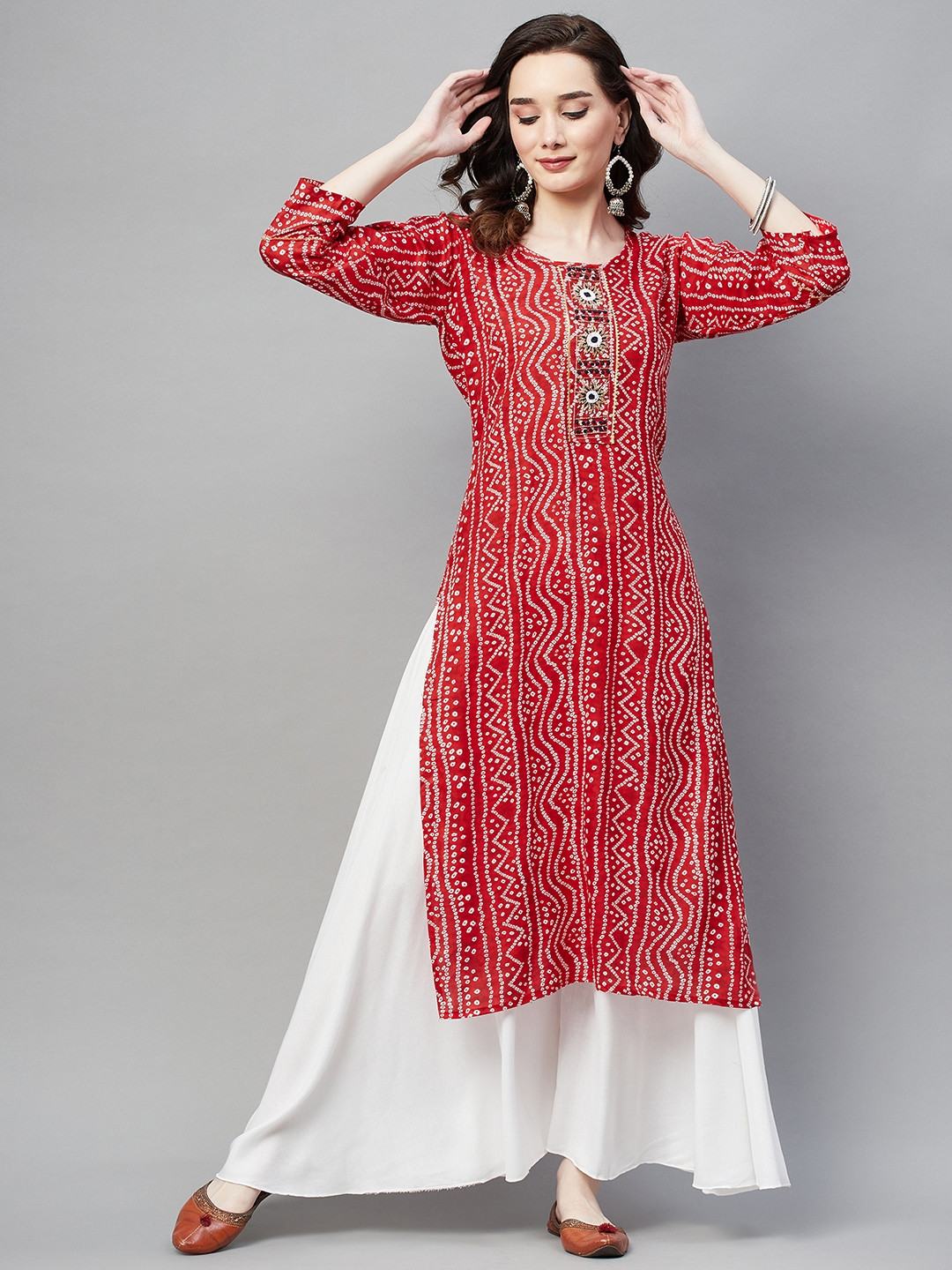 

Aarika Women Red & White Bandhani Printed Kurta