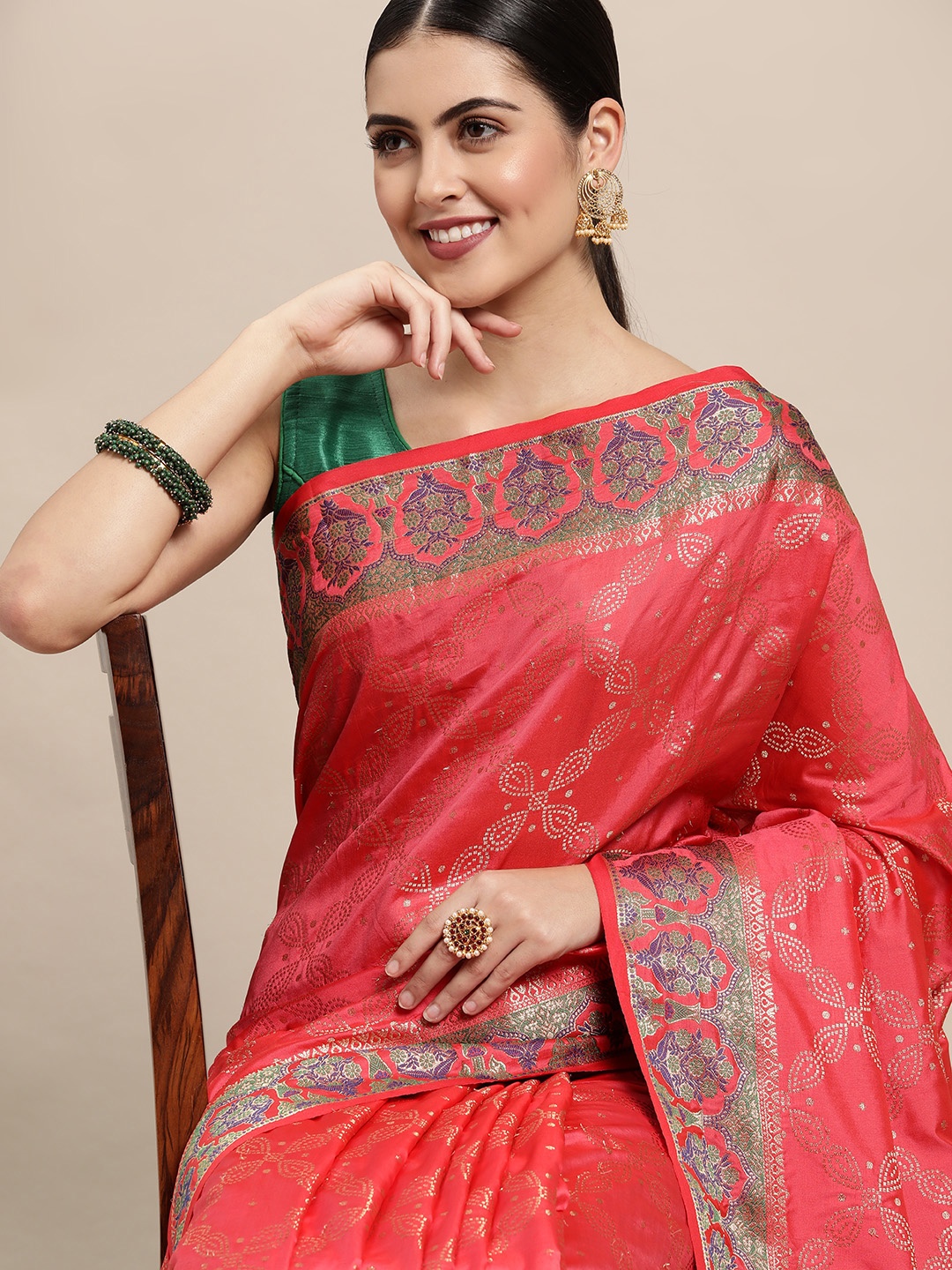 

Saree Swarg Coral & Golden Ethnic Motifs Silk Blend Banarasi Sarees