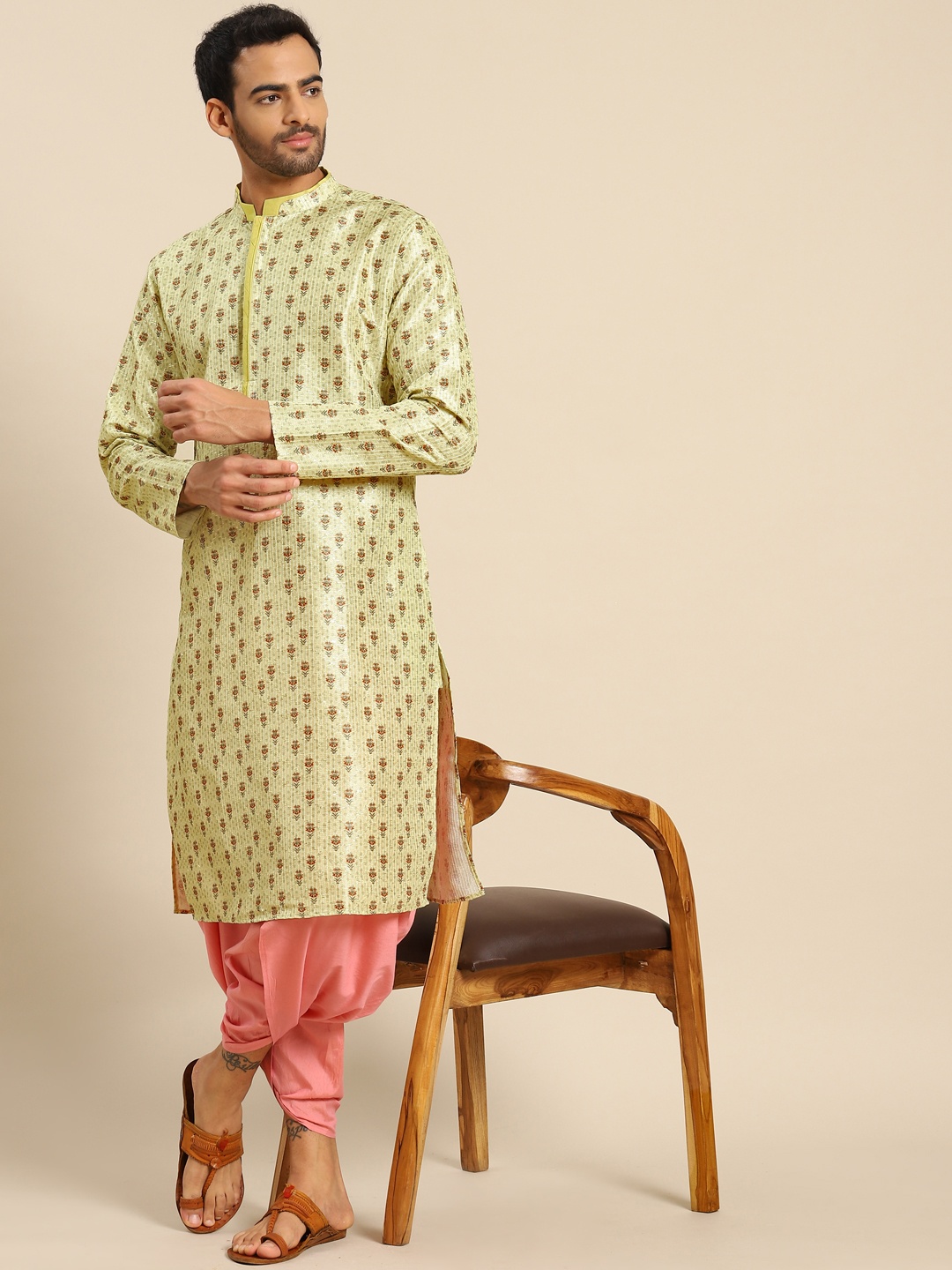 

KISAH Men Yellow Floral Embroidered Kurta with Dhoti Pants