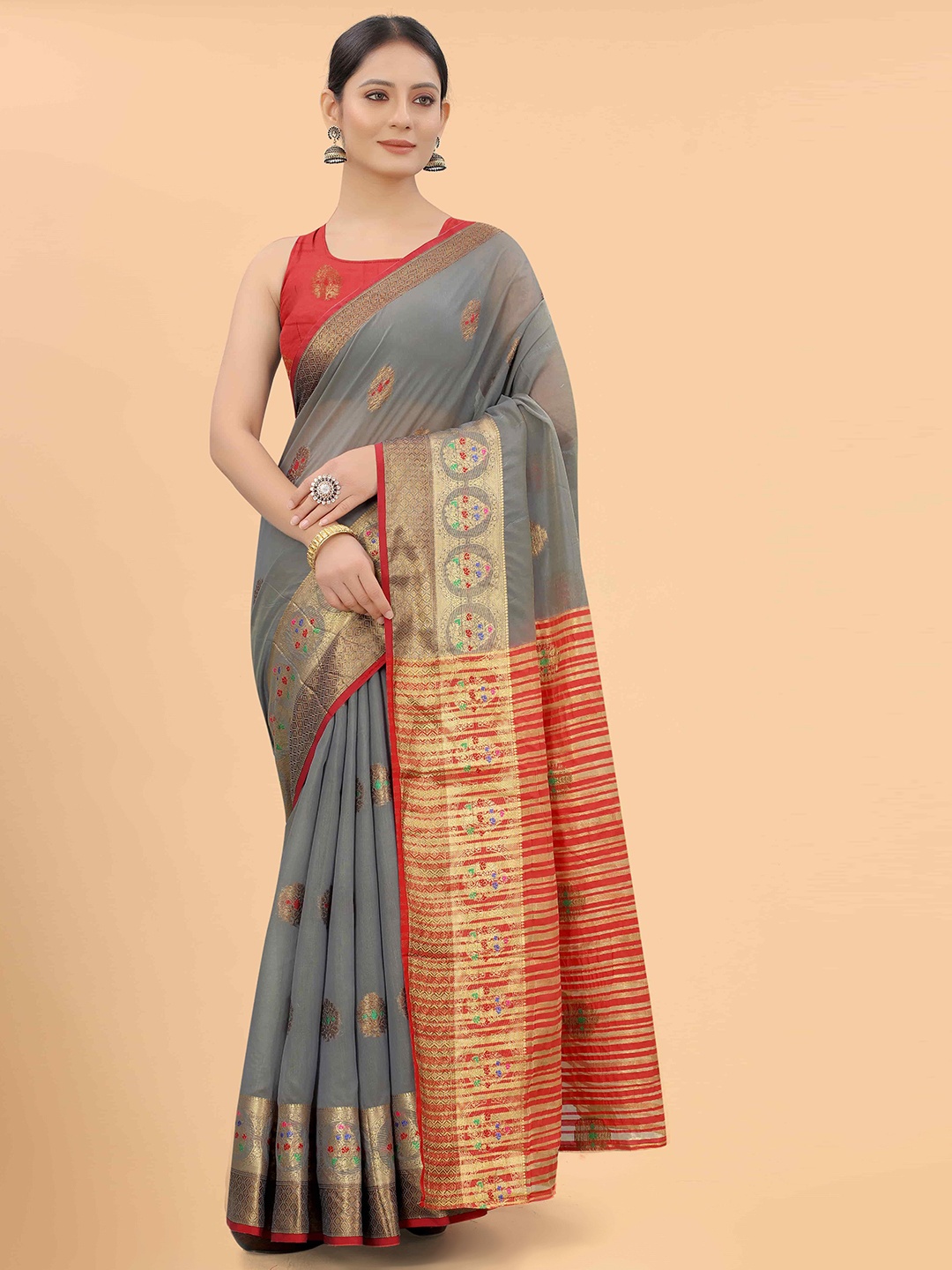 

Silk Land Grey & Red Floral Woven Zari Saree