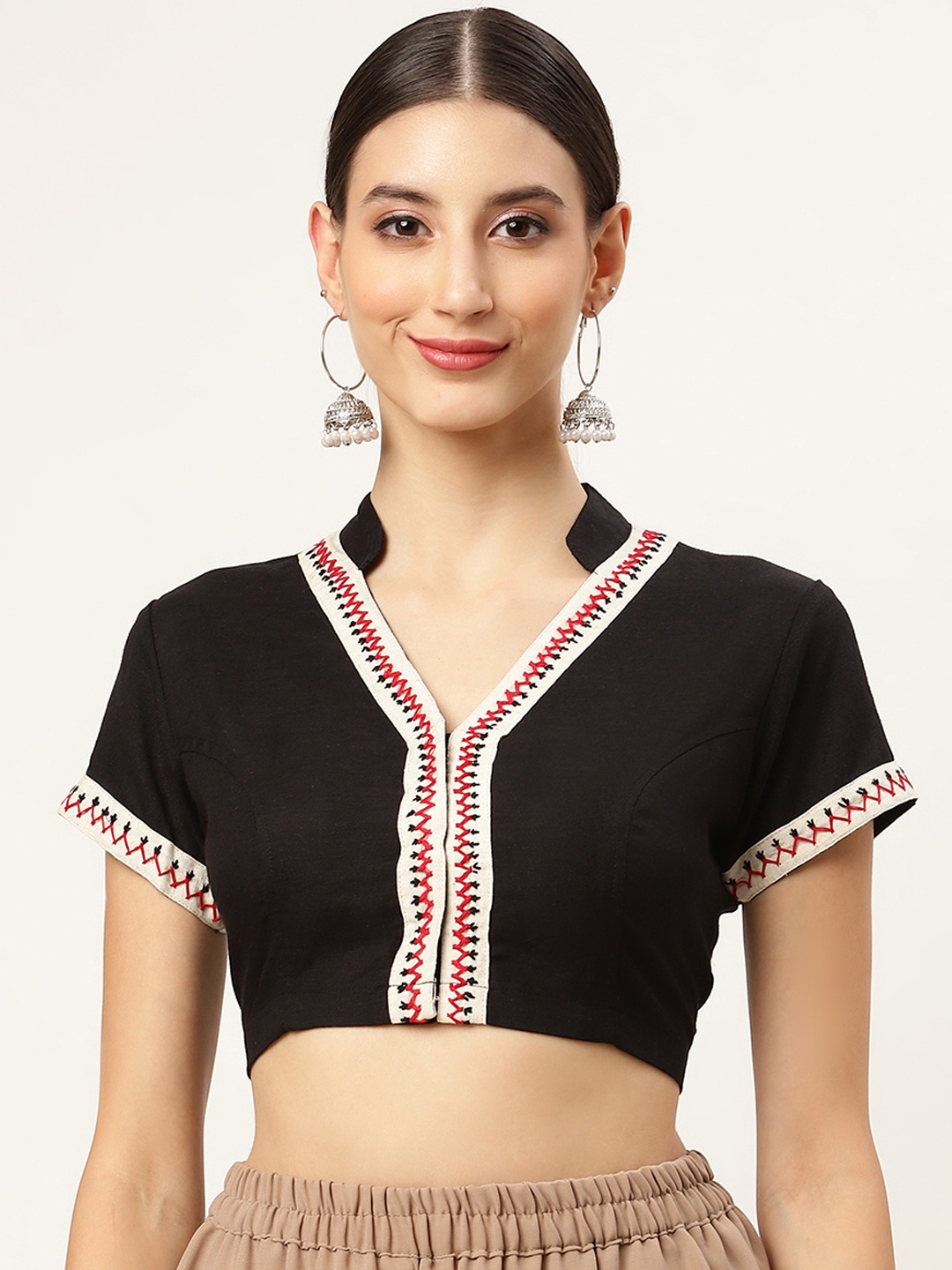 

Molcha Black Solid Padded Saree Blouse
