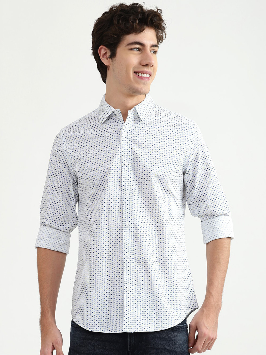 

United Colors of Benetton Men White Printed Casual Shirt