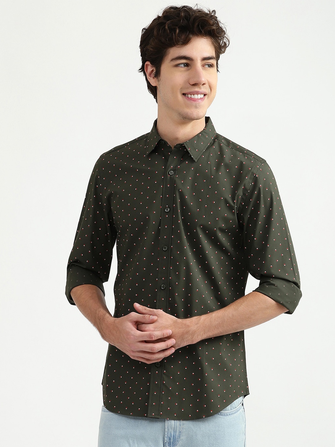 

United Colors of Benetton Men Olive Green Printed Cotton Casual Shirt