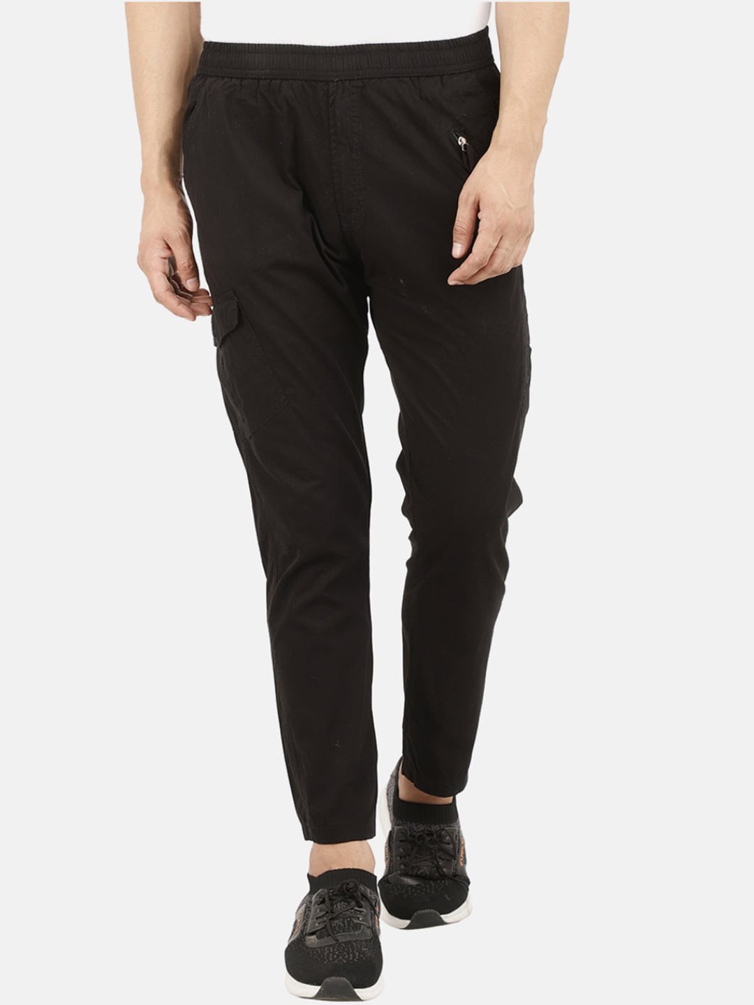 

V-Mart Men Black Solid Track Pants