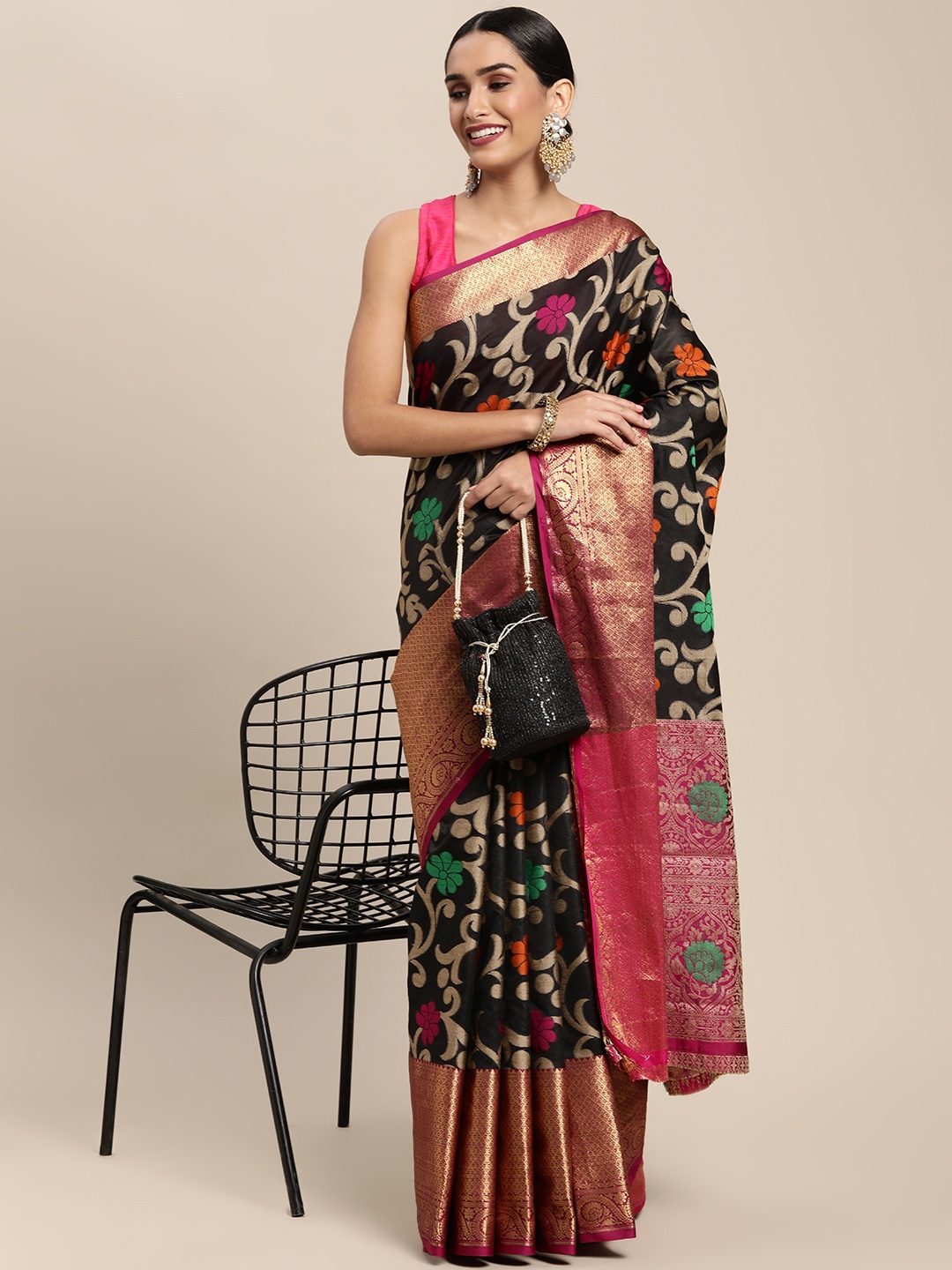 

Mitera Black & Golden Ethnic Motifs Zari Silk Blend Kanjeevaram Saree