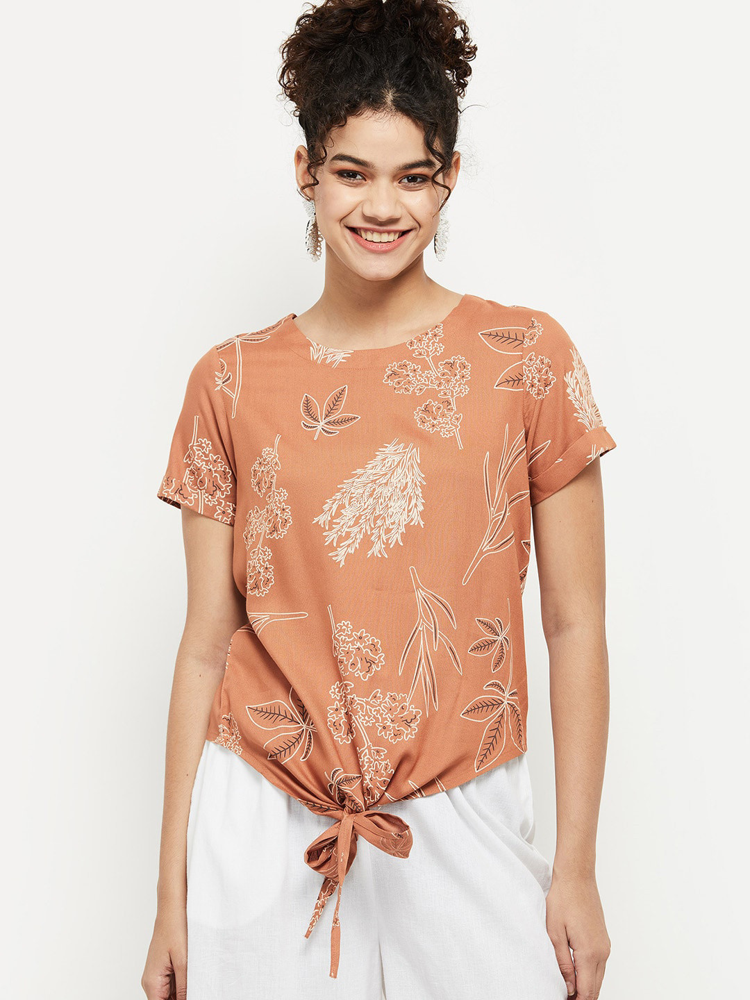 

max Brown Floral Print Top