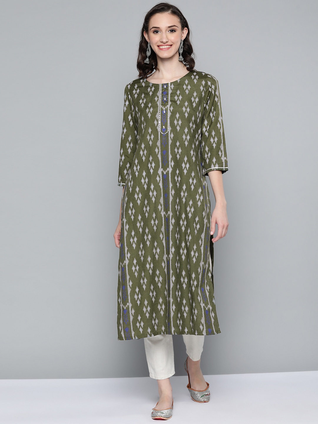 

HERE&NOW Women Green & White Geometric Printed Gotta Patti Kurta