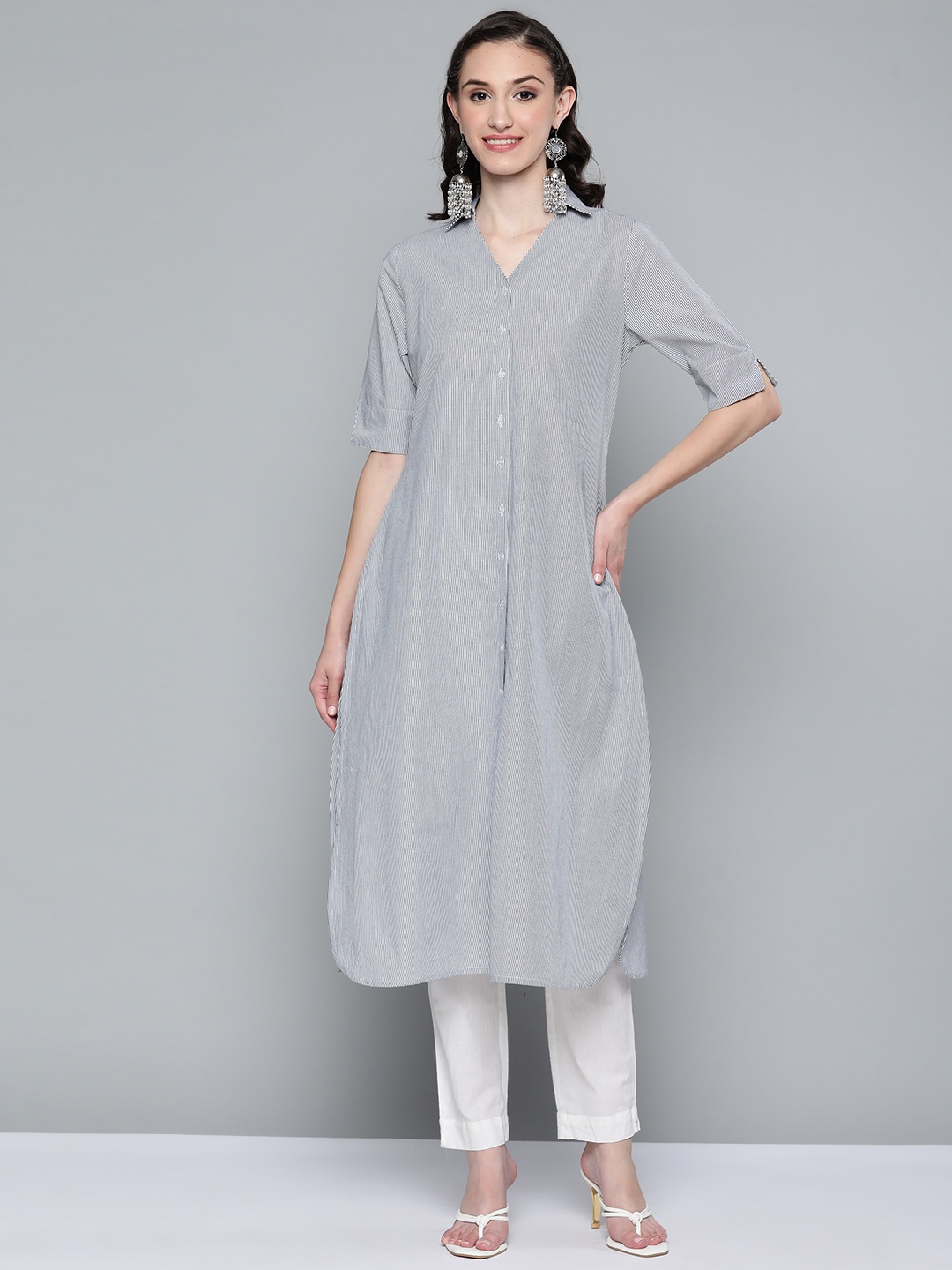 

HERE&NOW Women White & Grey Striped Kurta