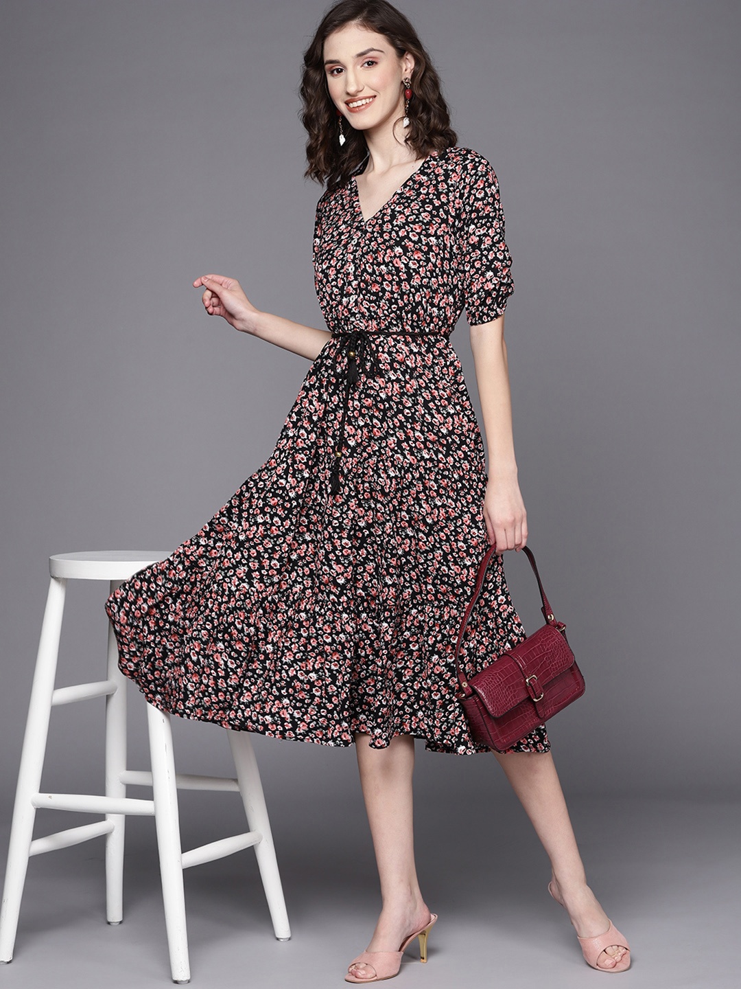 

MASSTANI BY INDDUS Black & Red Floral A-Line Midi Dress