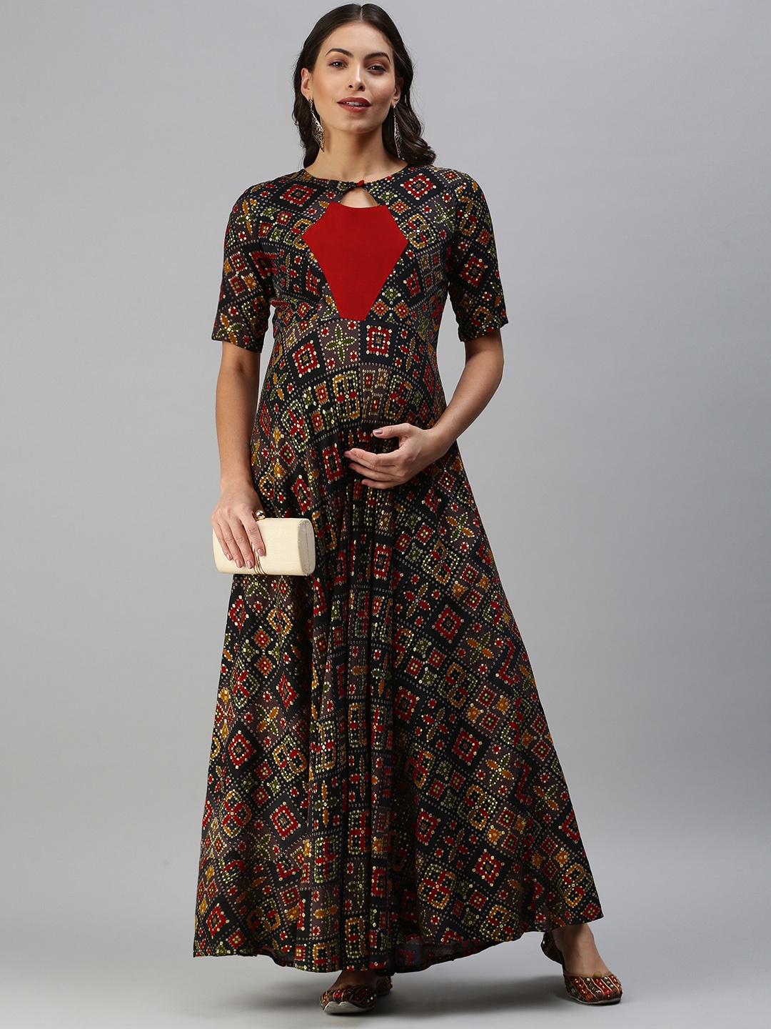 

Swishchick Black & Red Ethnic Motifs Printed Maternity Maxi Dress