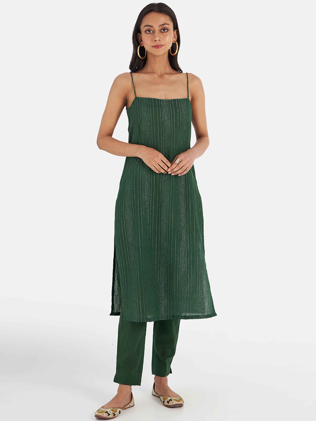 

Suta Women Green Panelled Kurti with Trousers