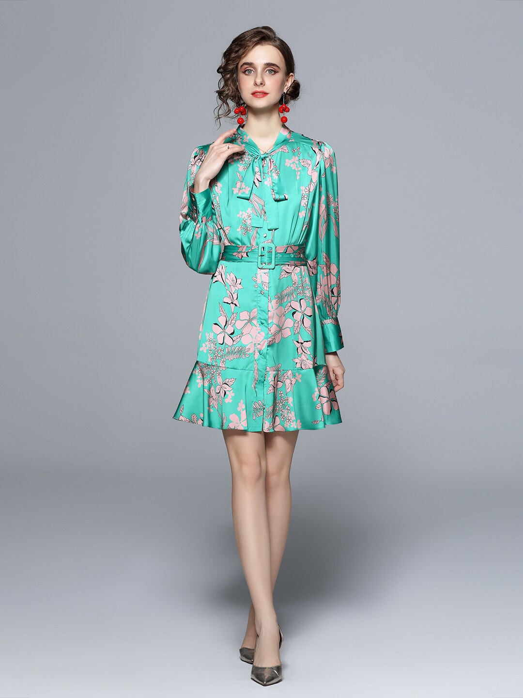 

JC Collection Women Green Floral Printed Tie-Up Neck Mini Dress
