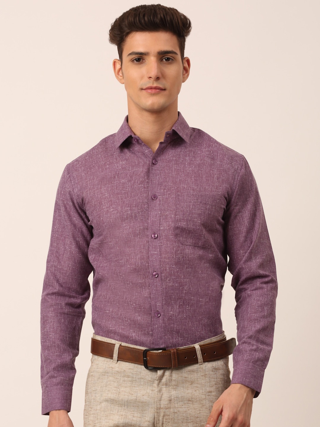 

JAINISH Men Purple Solid Standard Formal Shirt