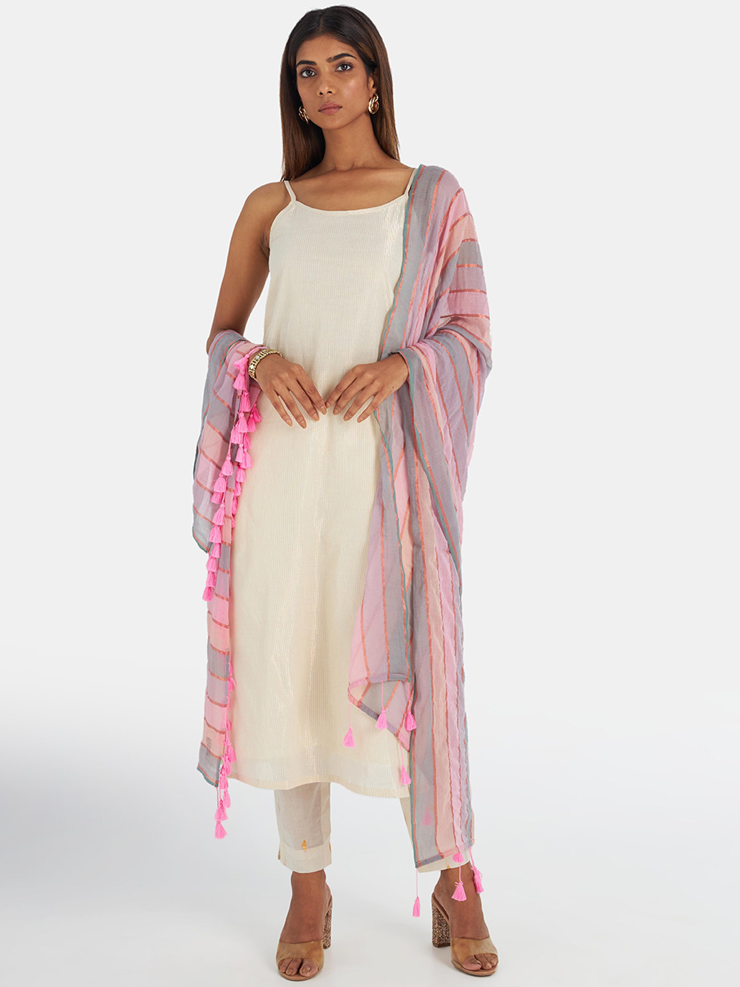

Suta Women Off White Striped Kurta with Trousers & With Dupatta