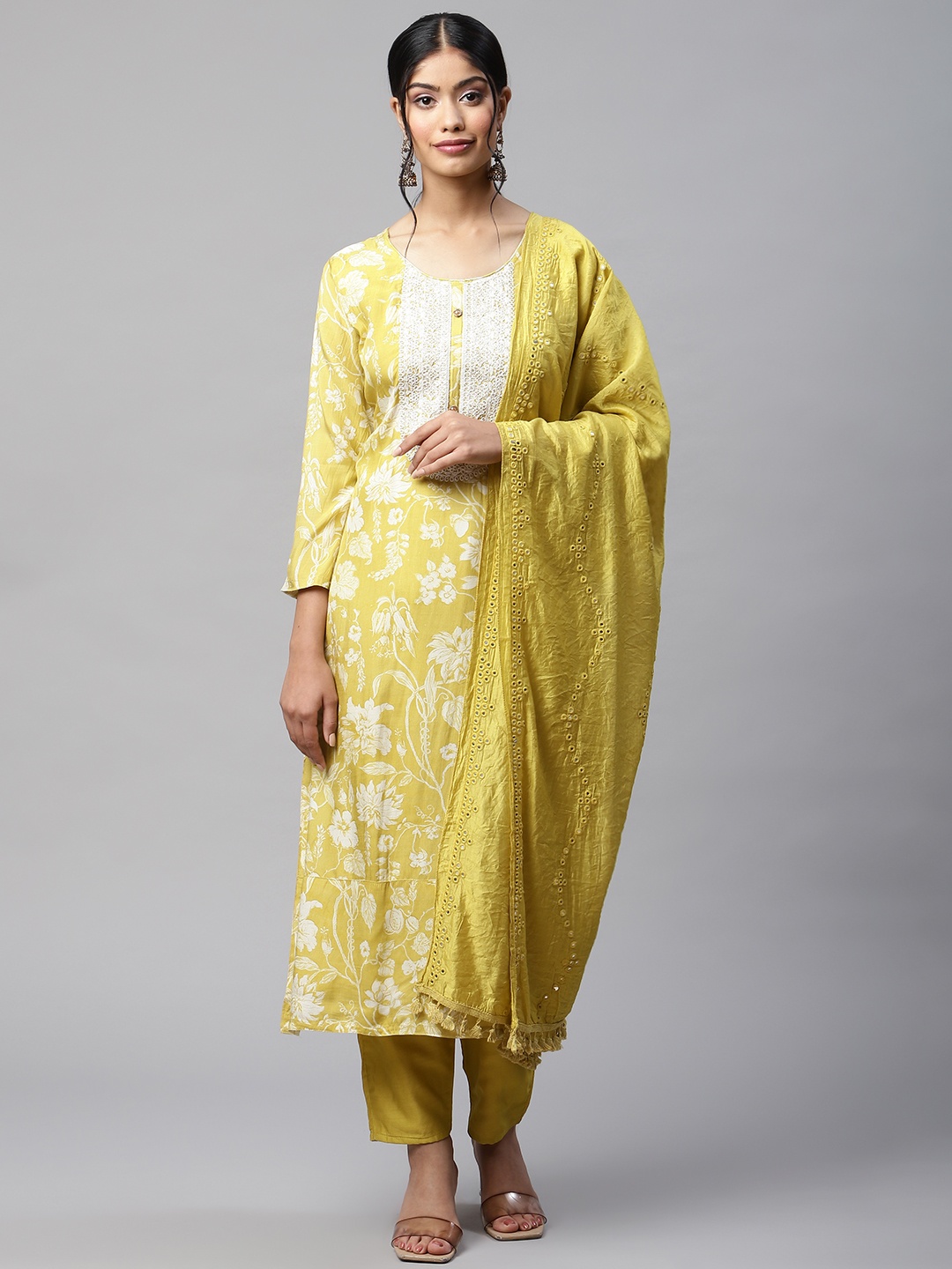 

Readiprint Fashions Women Mustard Yellow Floral Printed Thread Work Kurta with Trousers & With Dupatta