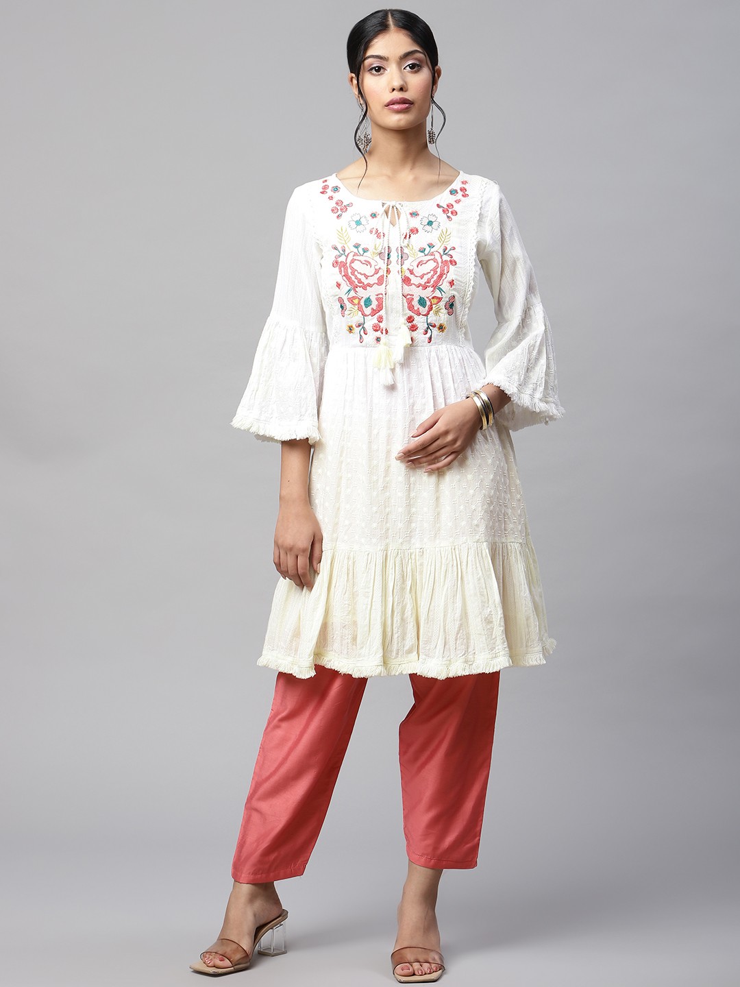 

Readiprint Fashions Women White & Coral Red Ethnic Embroidered Bell Sleeves Kurta
